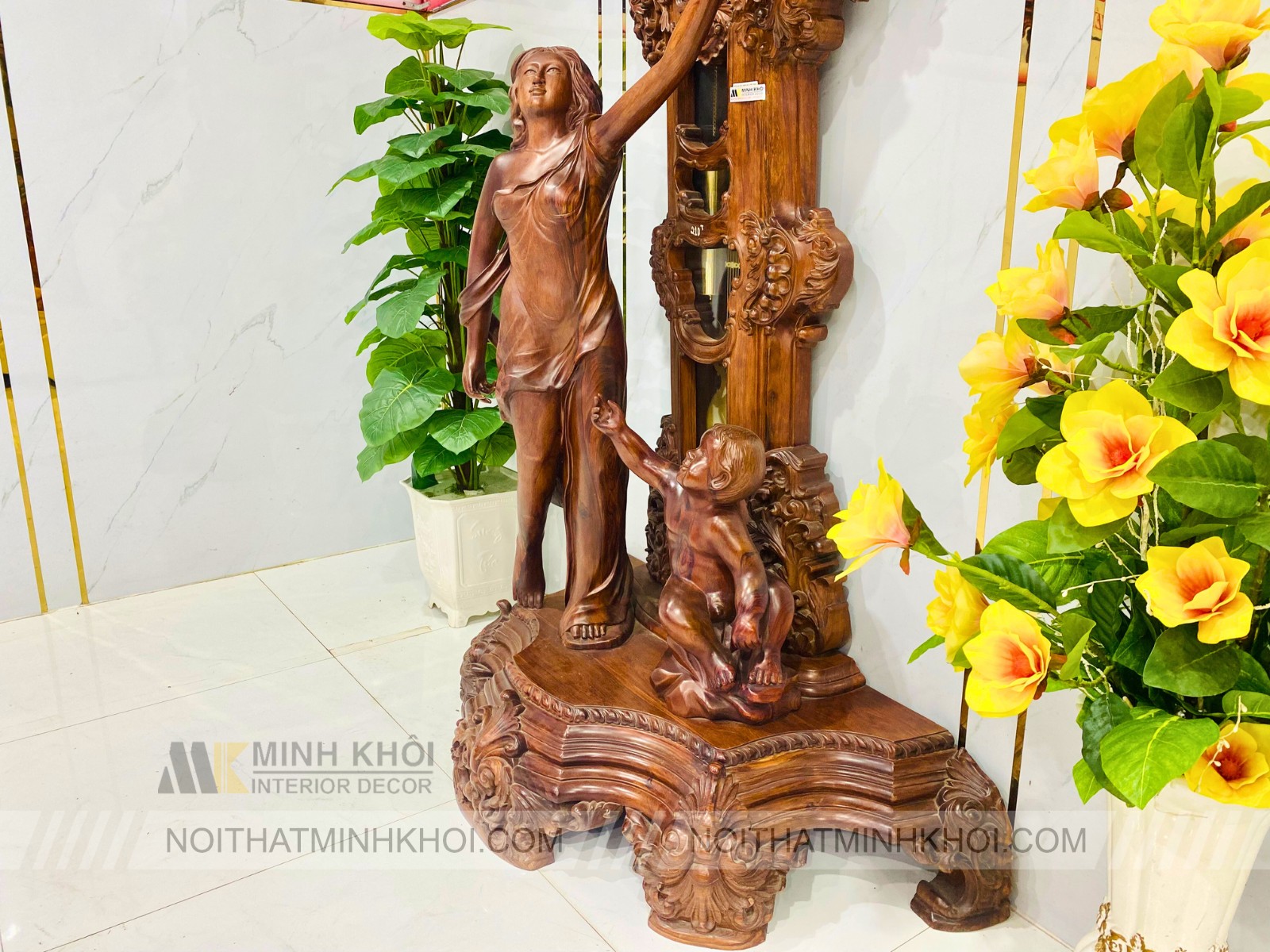 Đồng Hồ Gỗ Cẩm Lai Ngọc Nữ Đẳng Cấp - DHG919