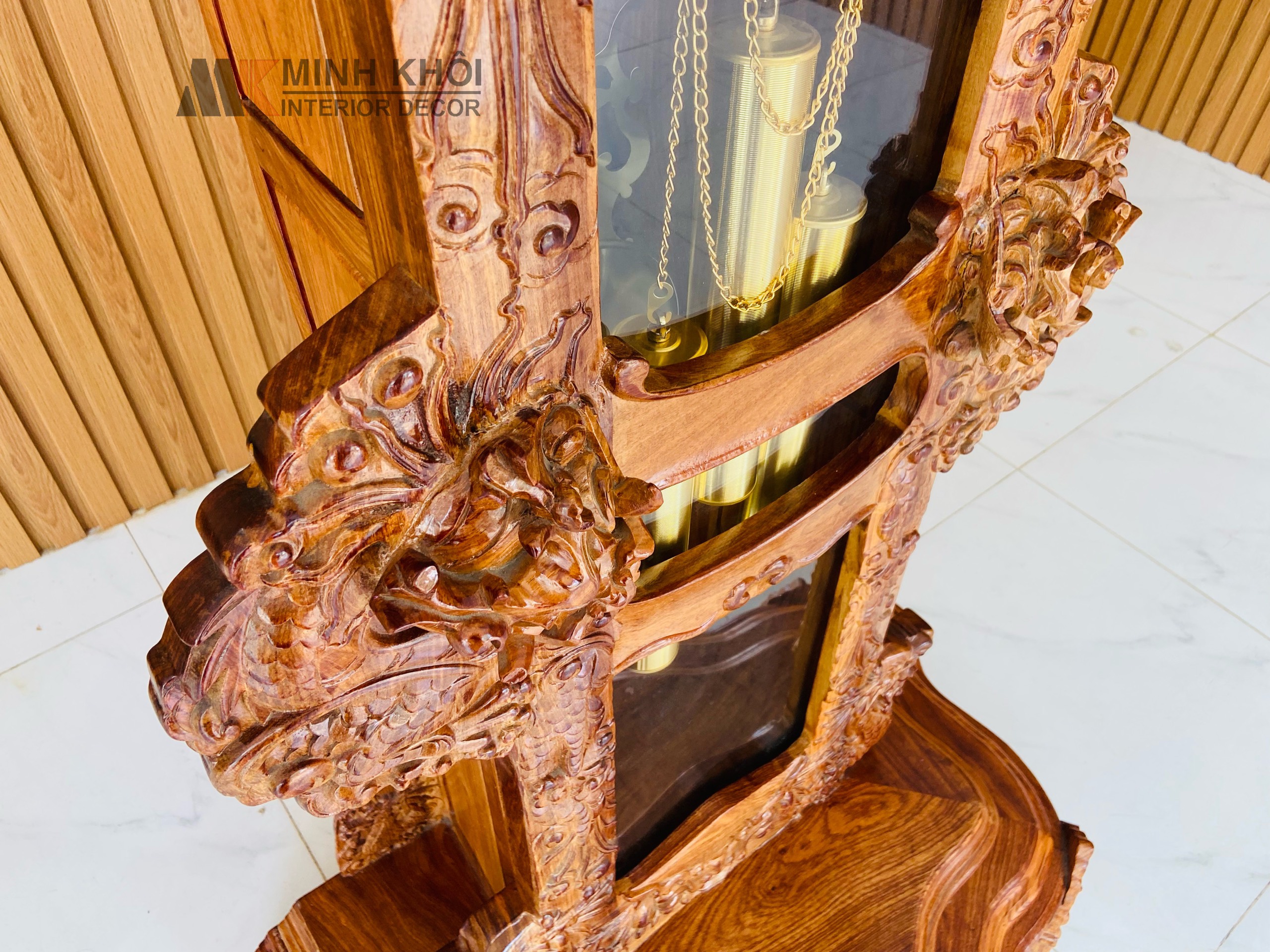 Đồng Hồ Gỗ Hương Vân Chạm Rồng - DH901