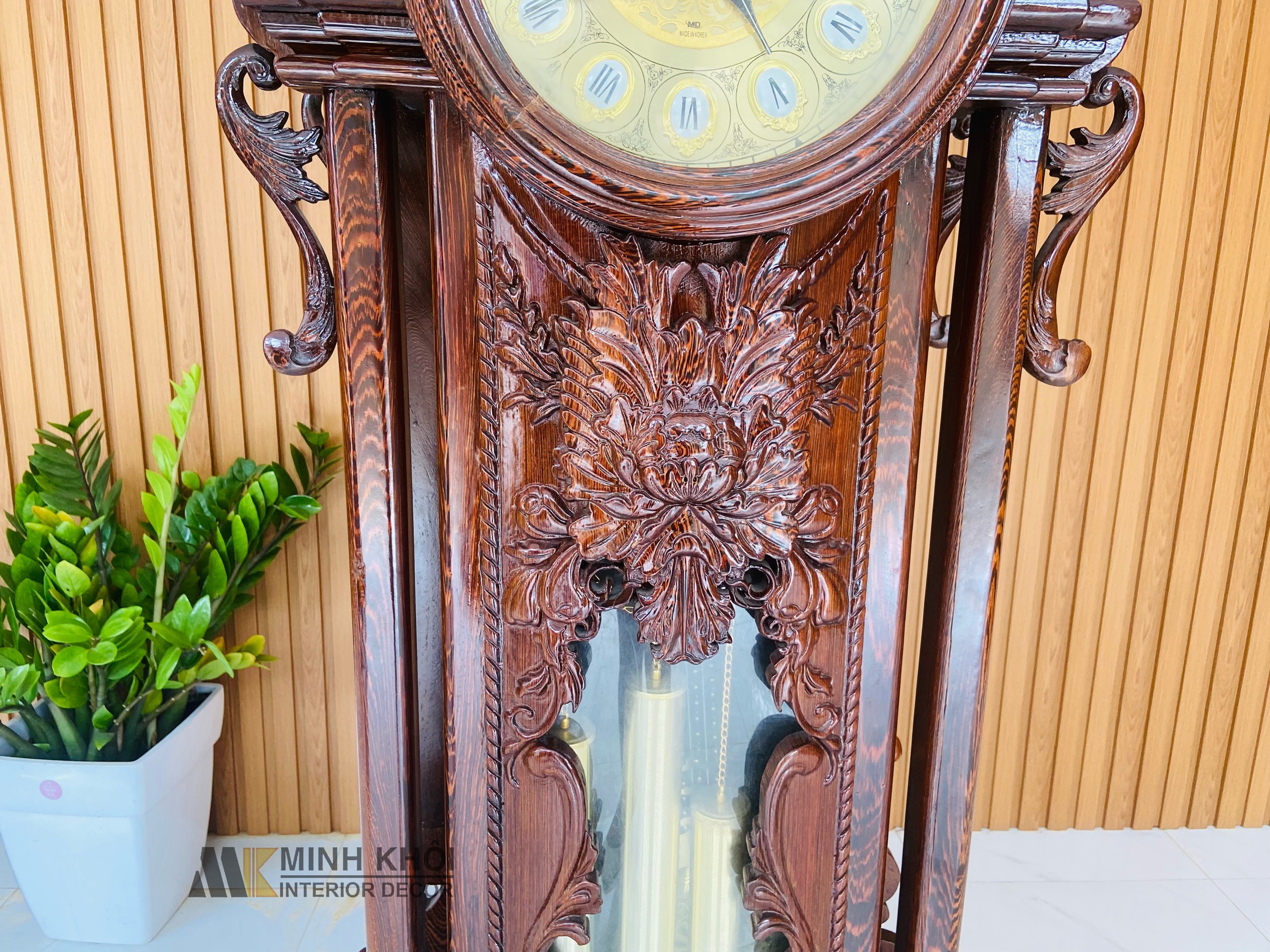 Đồng Hồ Mun Cong Đỉnh Tháp 2m3 - DH909