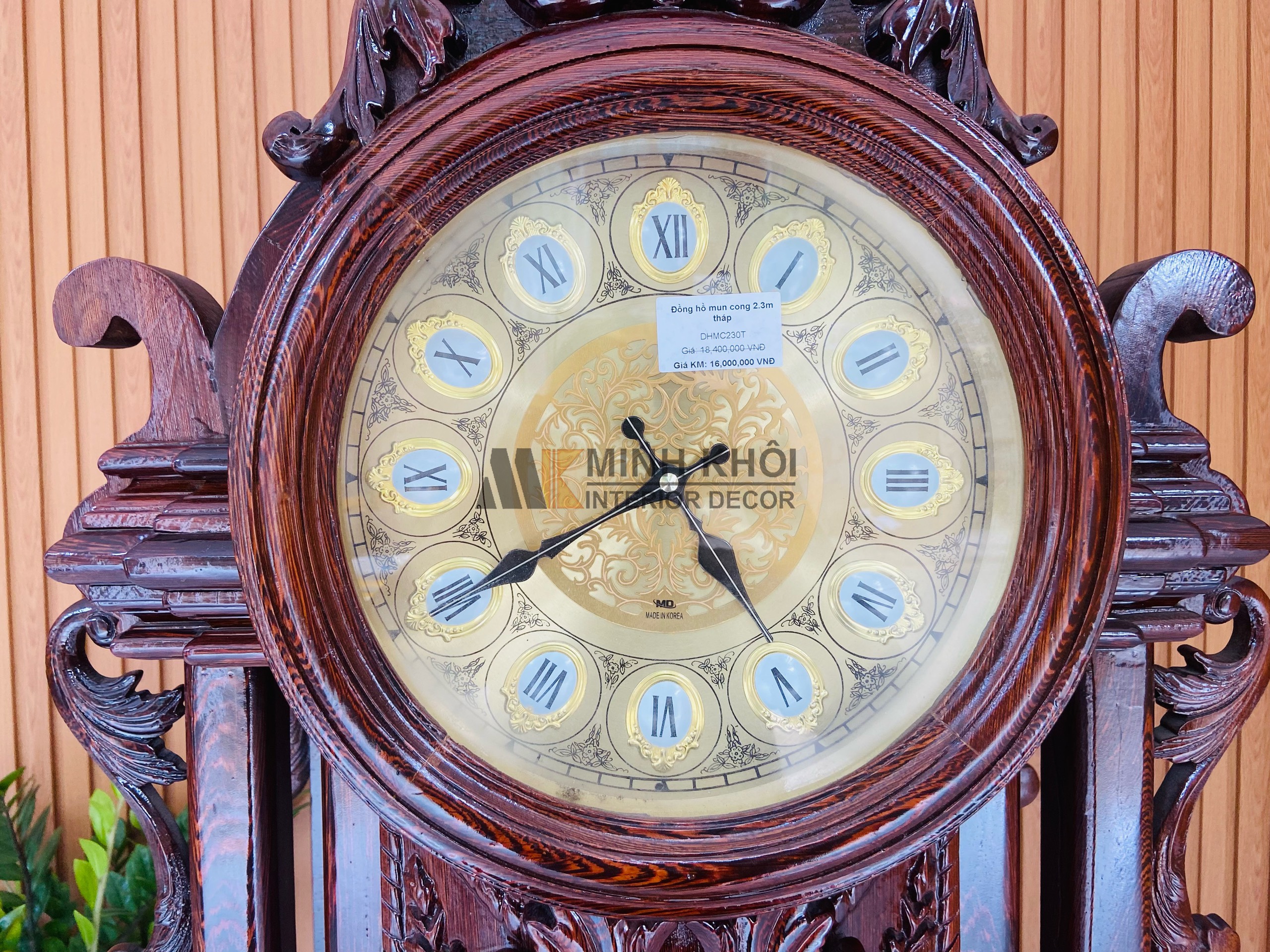 Đồng Hồ Mun Cong Đỉnh Tháp 2m3 - DH909