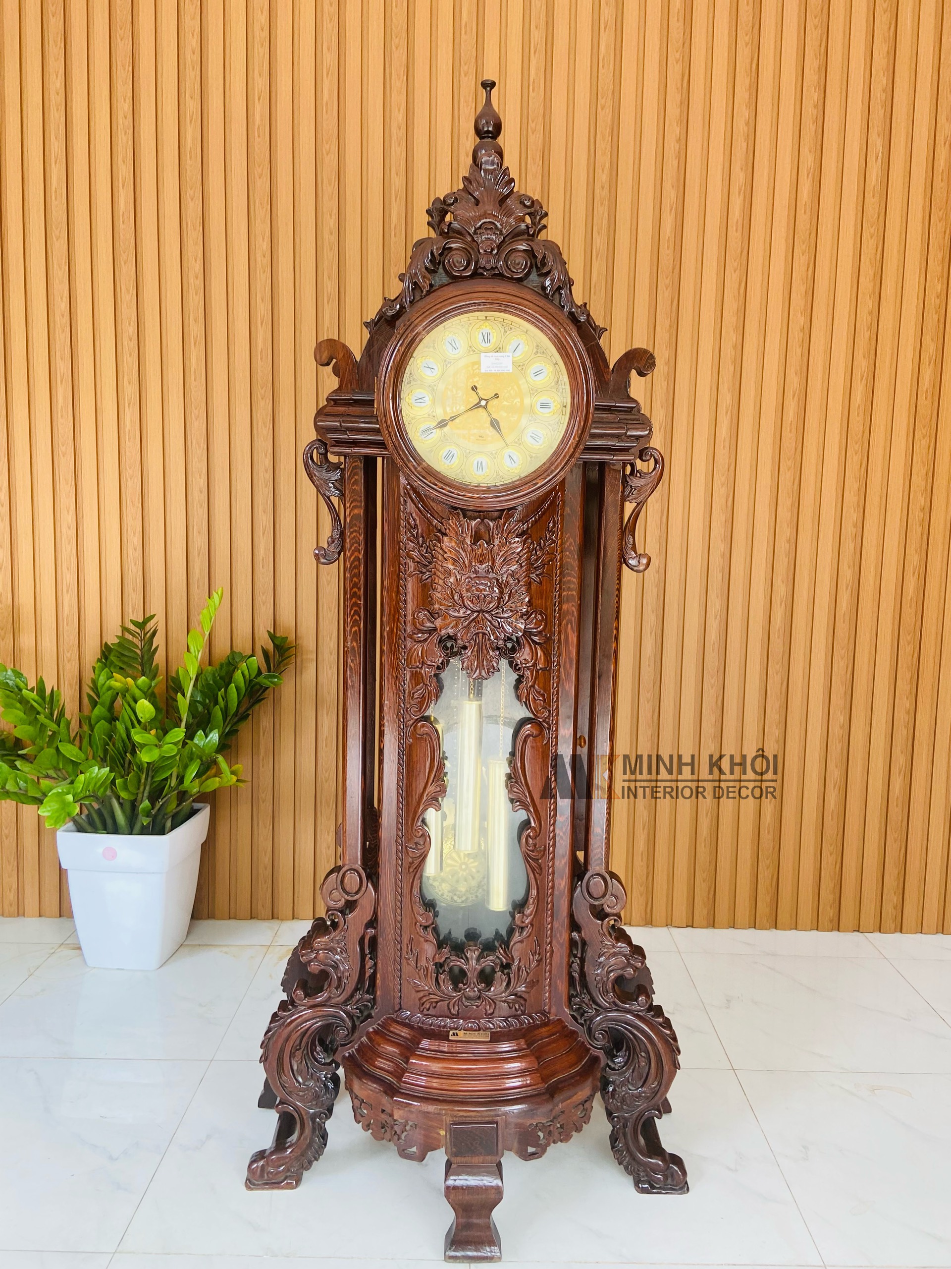 Đồng Hồ Mun Cong Đỉnh Tháp 2m3 - DH909