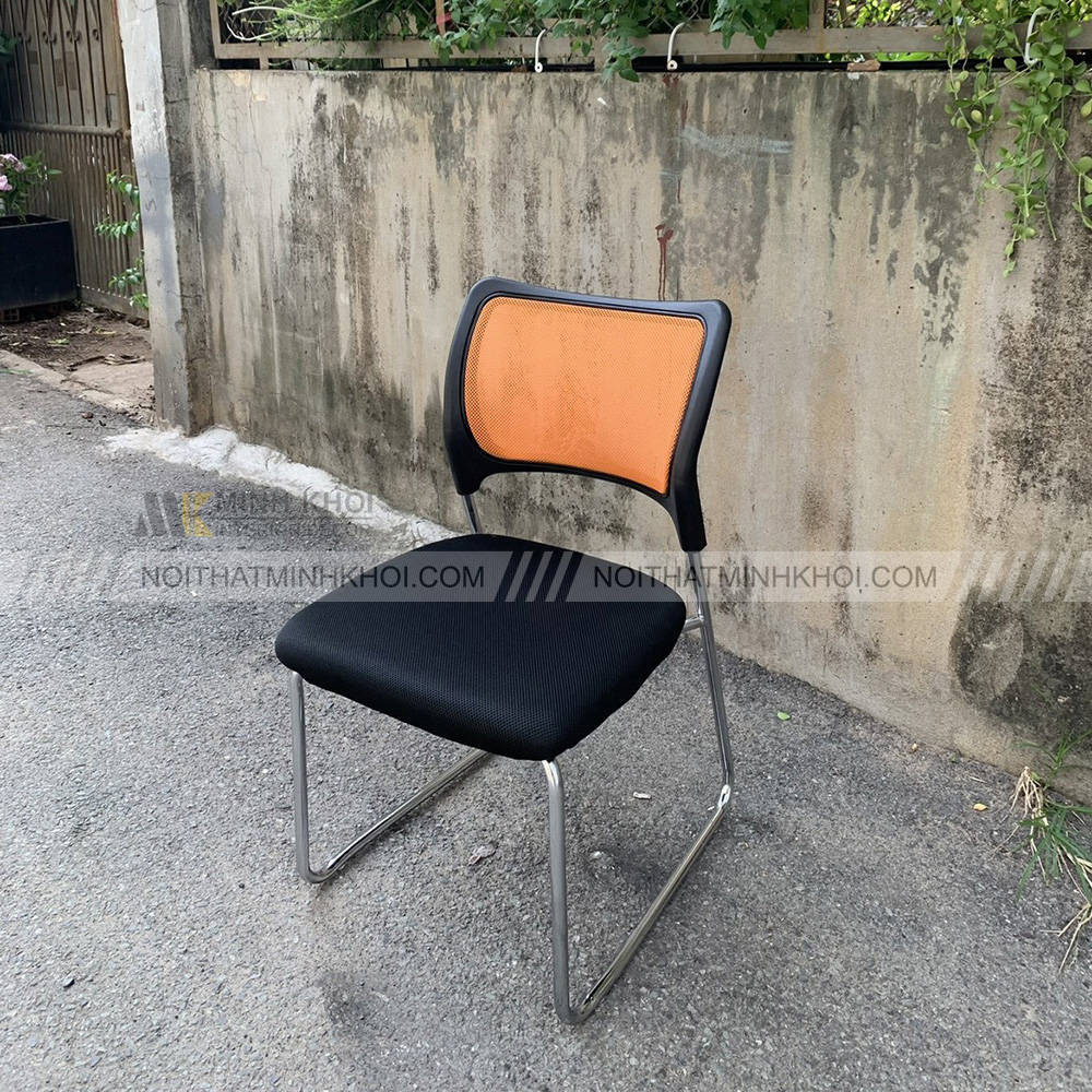 Ghế lưới chân tĩnh