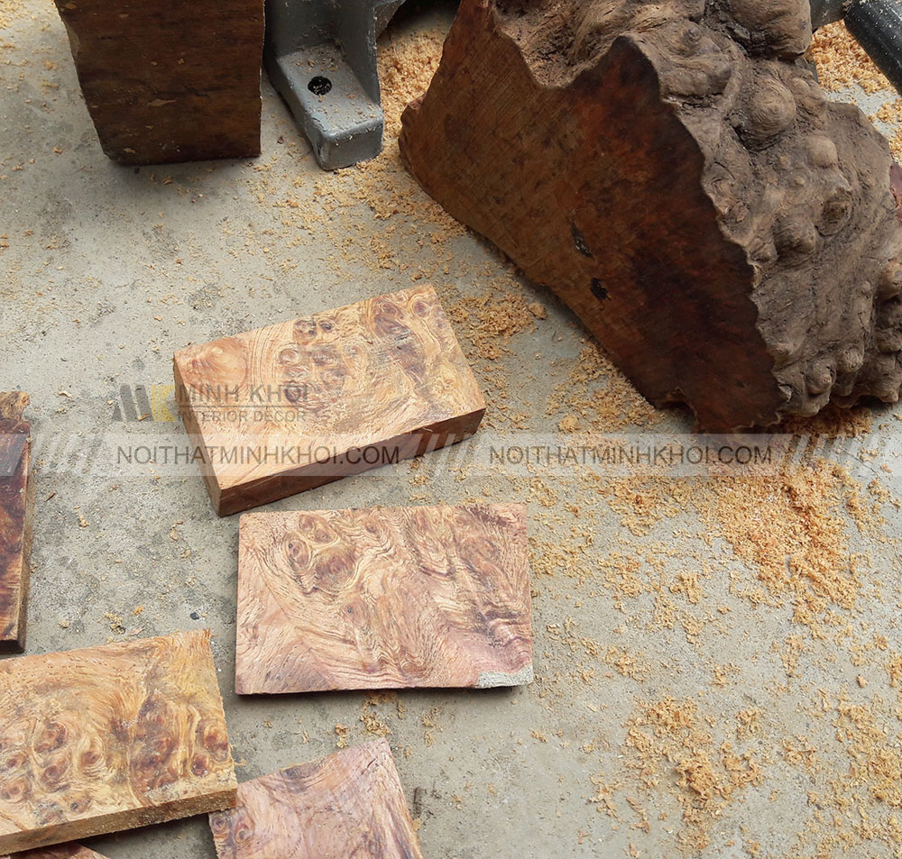 Giá gỗ huyết long là bao nhiêu