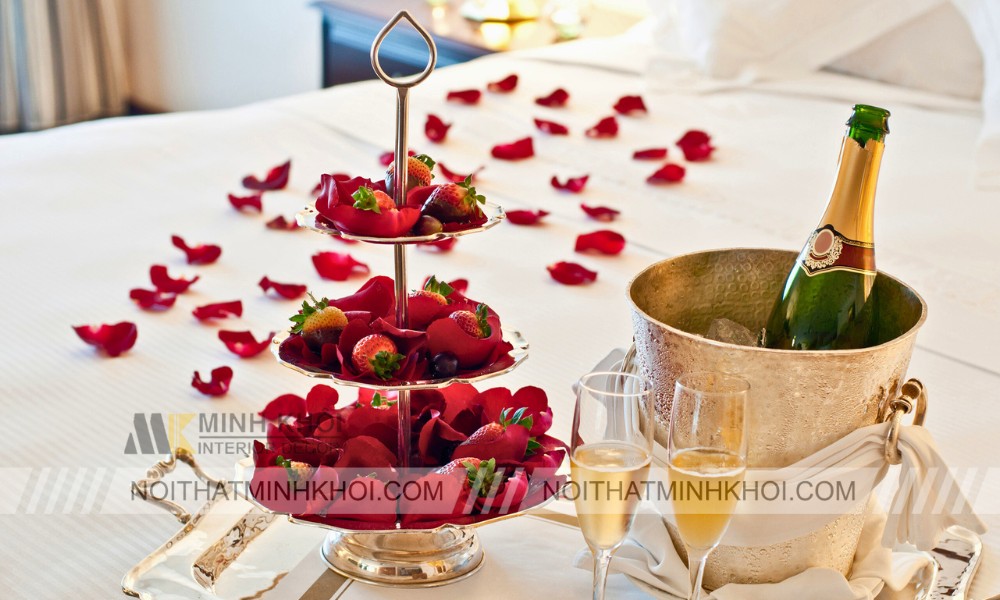 Giường Cưới Có Nên Nằm Trước Không?