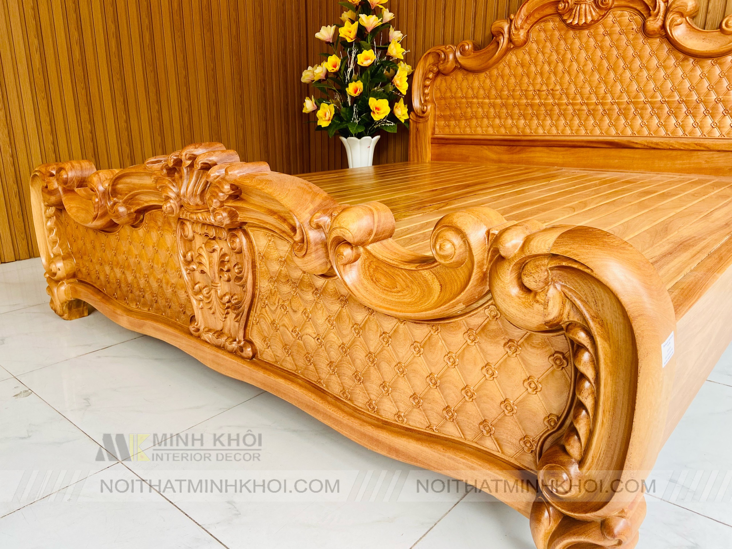  Giường Gõ Đỏ Hoa Mai Cao Cấp 1M8 - GN353