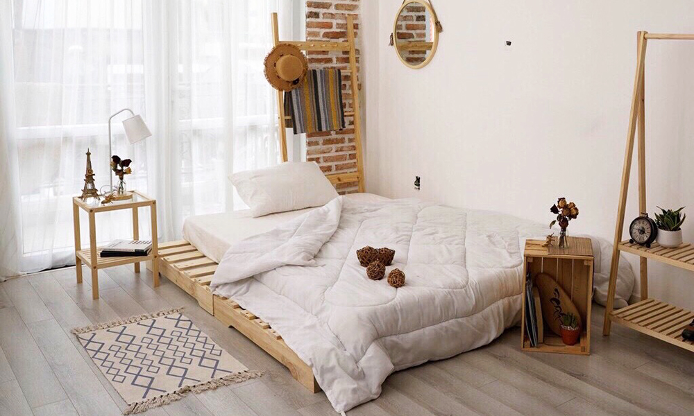 Giường ngủ đơn bằng gỗ pallet