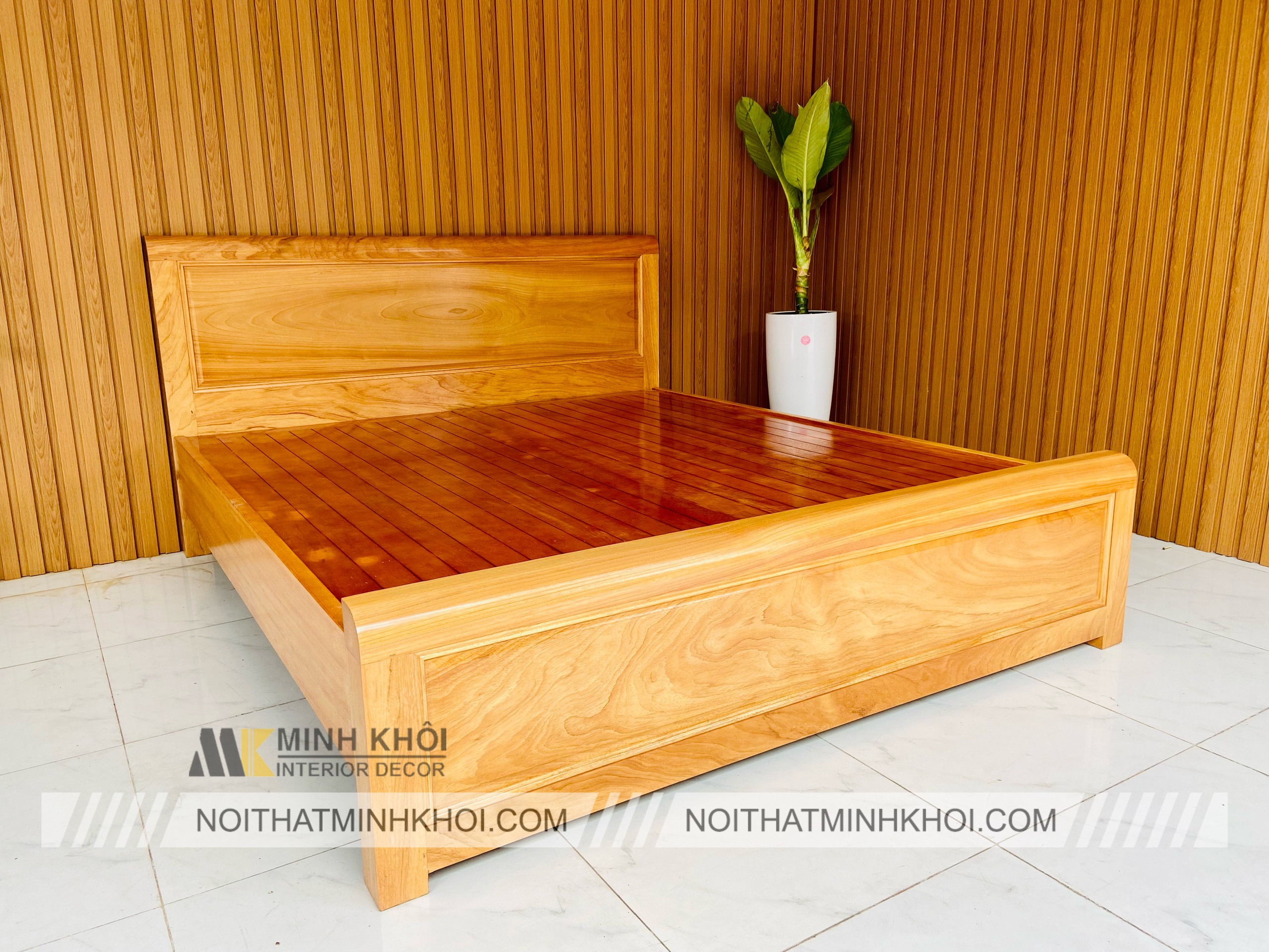 Giường Ngủ Gõ 1m6 Long Khung - GN404