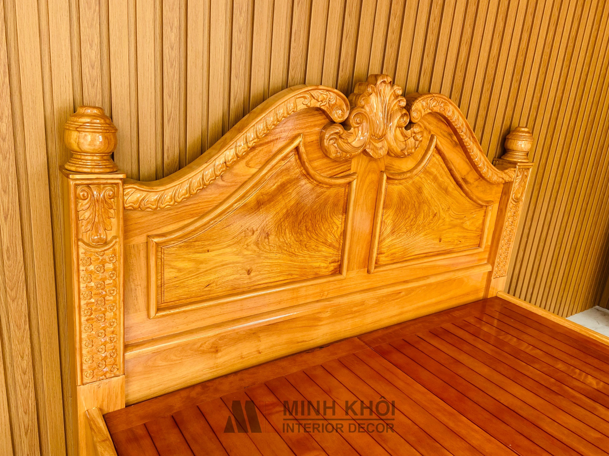 Giường Ngủ Gõ Đỏ 1m8 Cổ Điển – GN1054