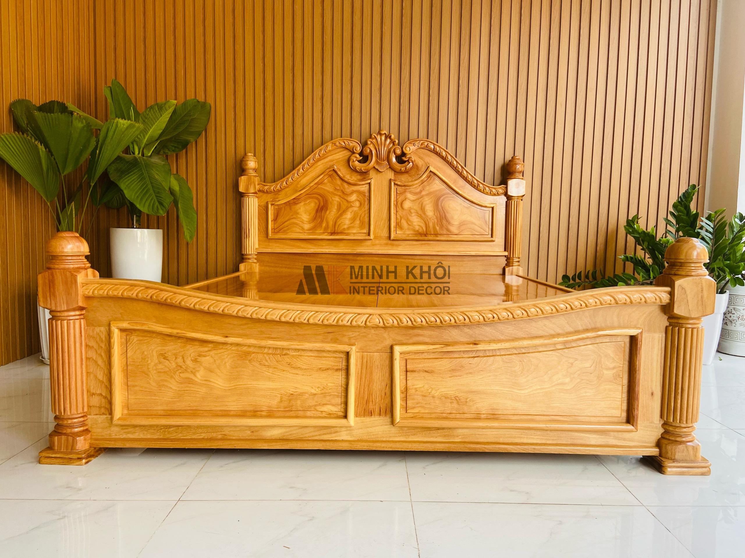 Giường Ngủ Gỗ Gõ Đỏ 1m8 - GN435