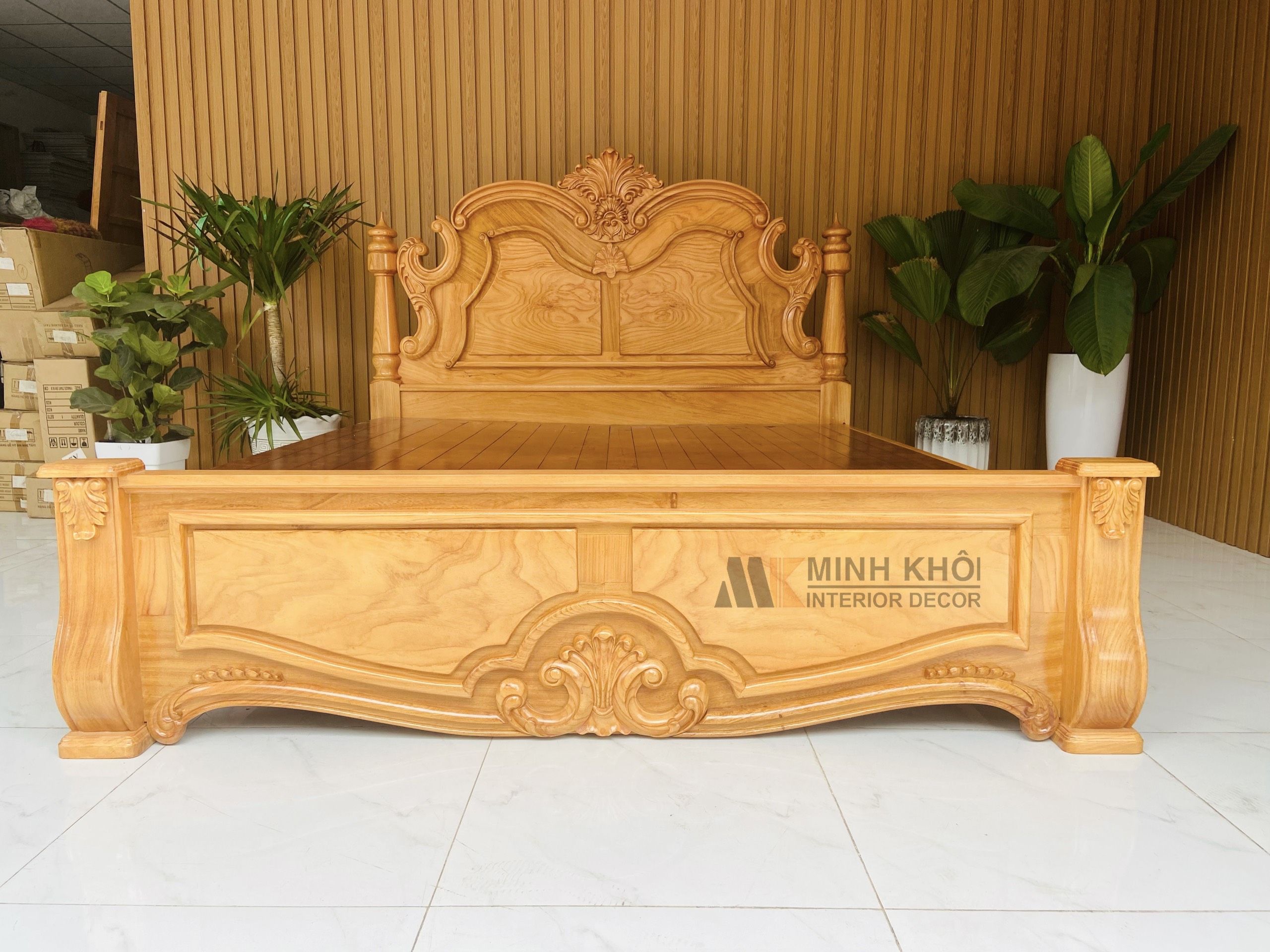 Giường ngủ gỗ gõ đỏ cổ điển - GN1053