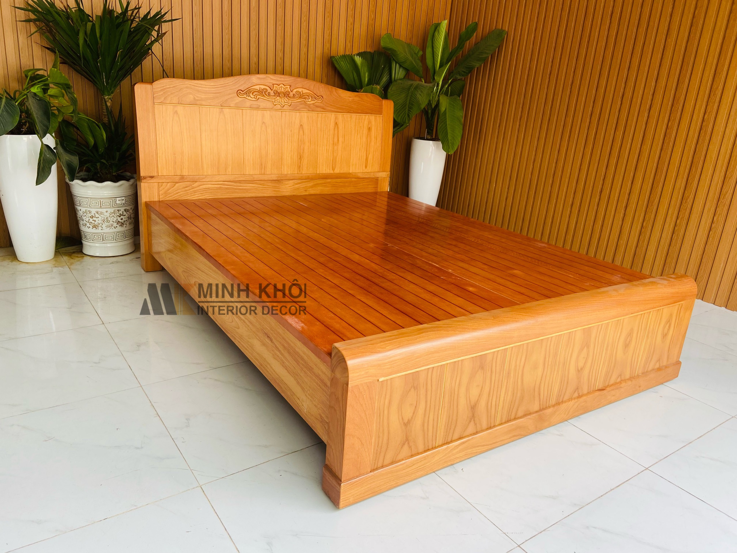 Giường Ngủ Gỗ Gõ Đỏ Đầu Cong  - GN1026