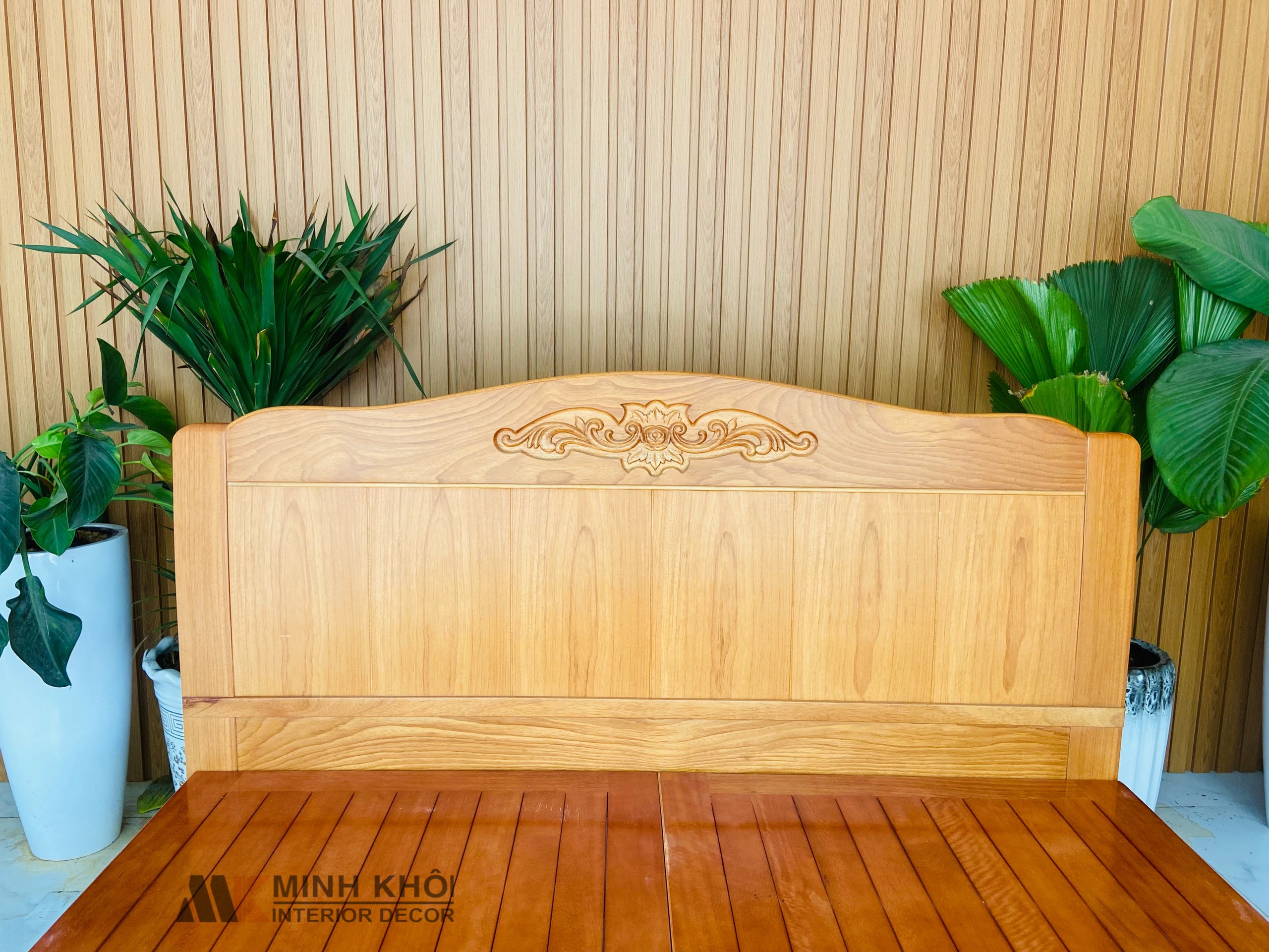 Giường Ngủ Gỗ Gõ Đỏ Đầu Cong  - GN1026