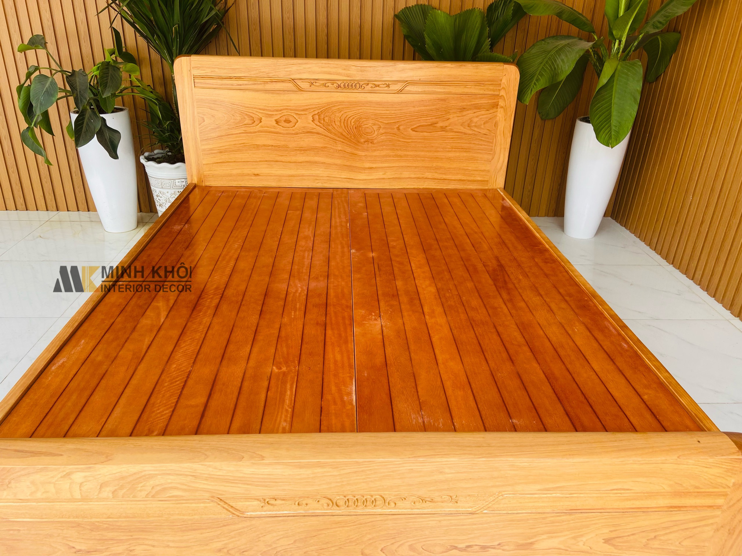 Giường ngủ gỗ gõ đỏ - GN1016