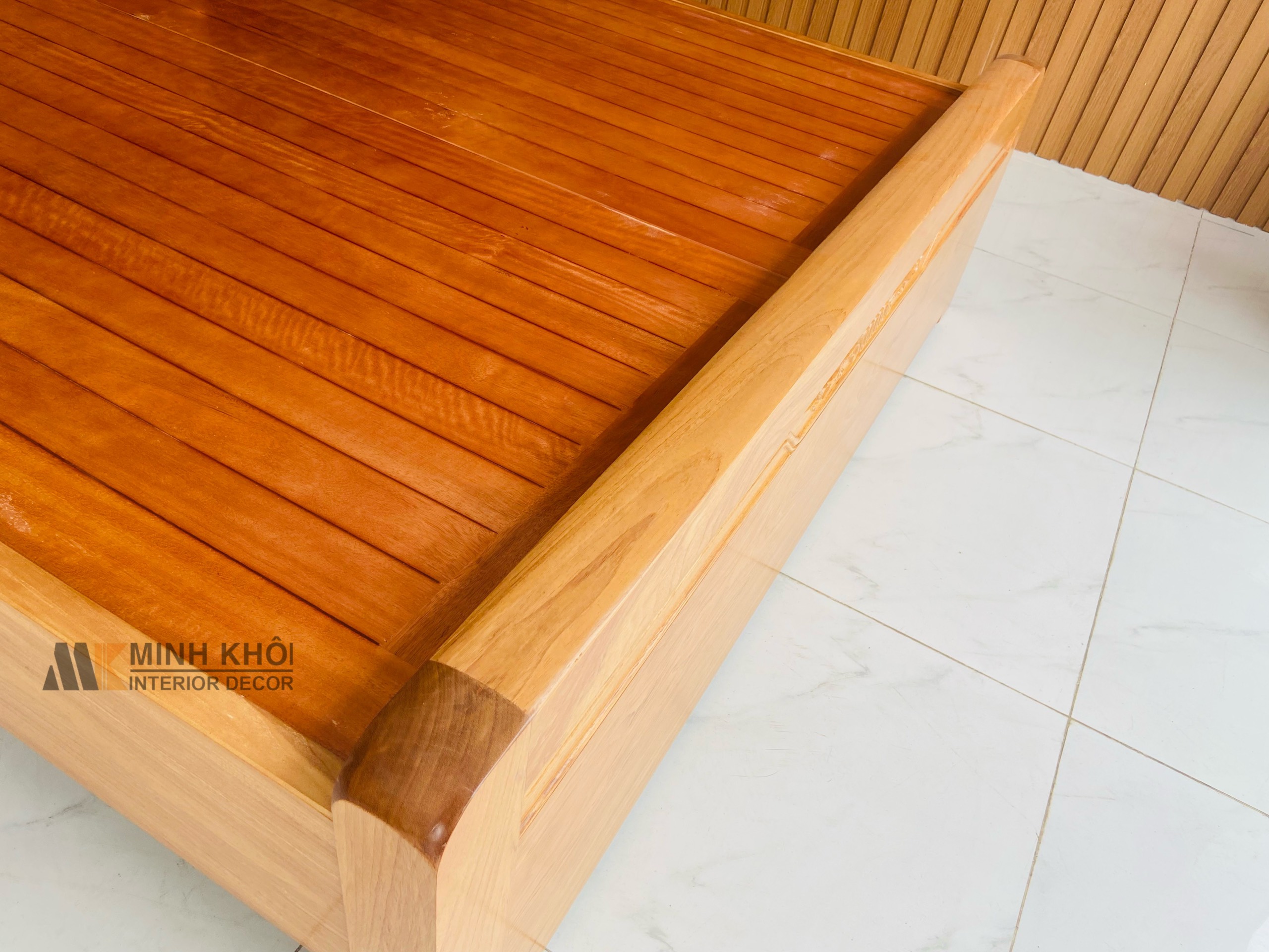 Giường ngủ gỗ gõ đỏ - GN1016