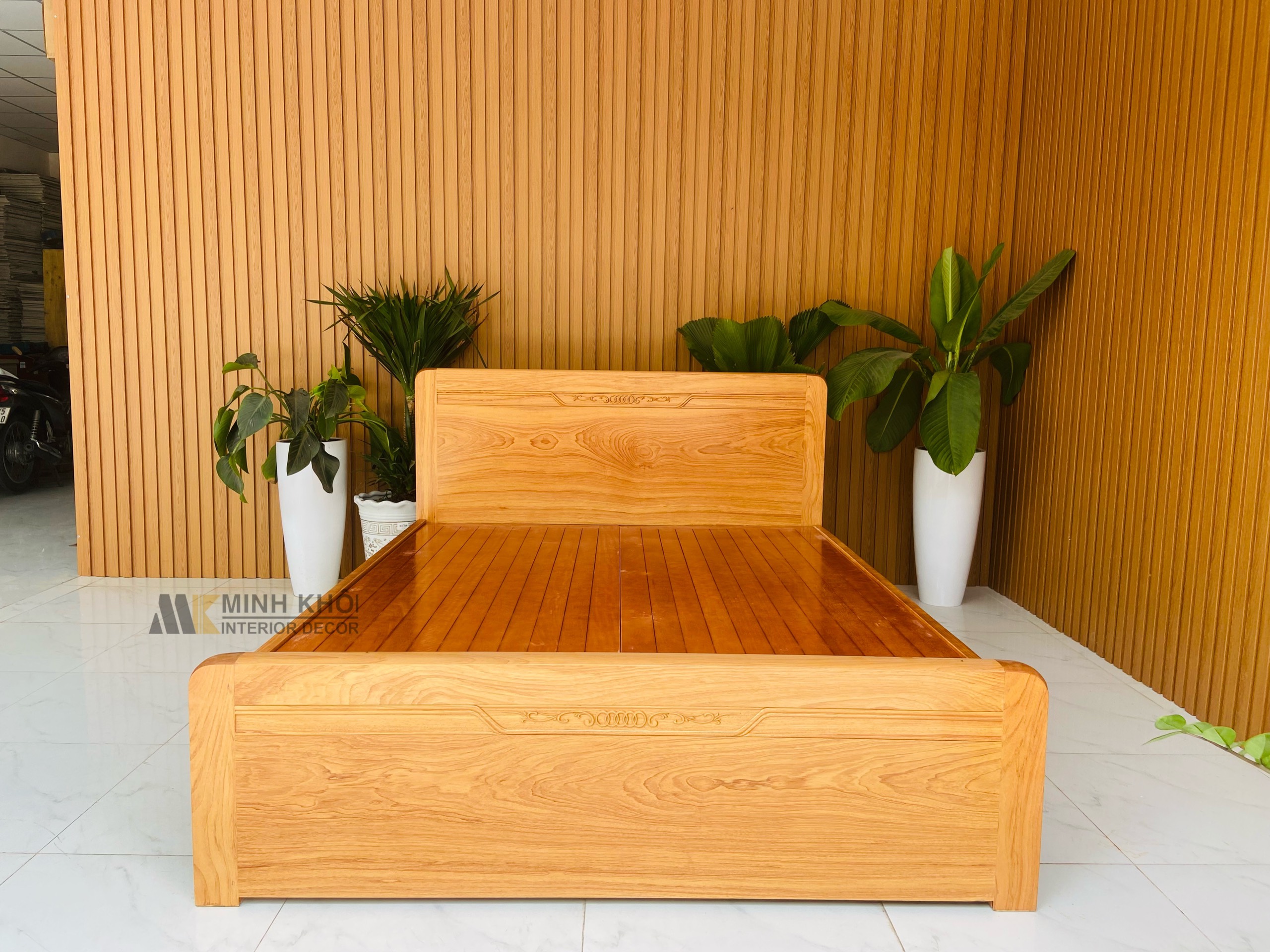 Giường ngủ gỗ gõ đỏ - GN1016