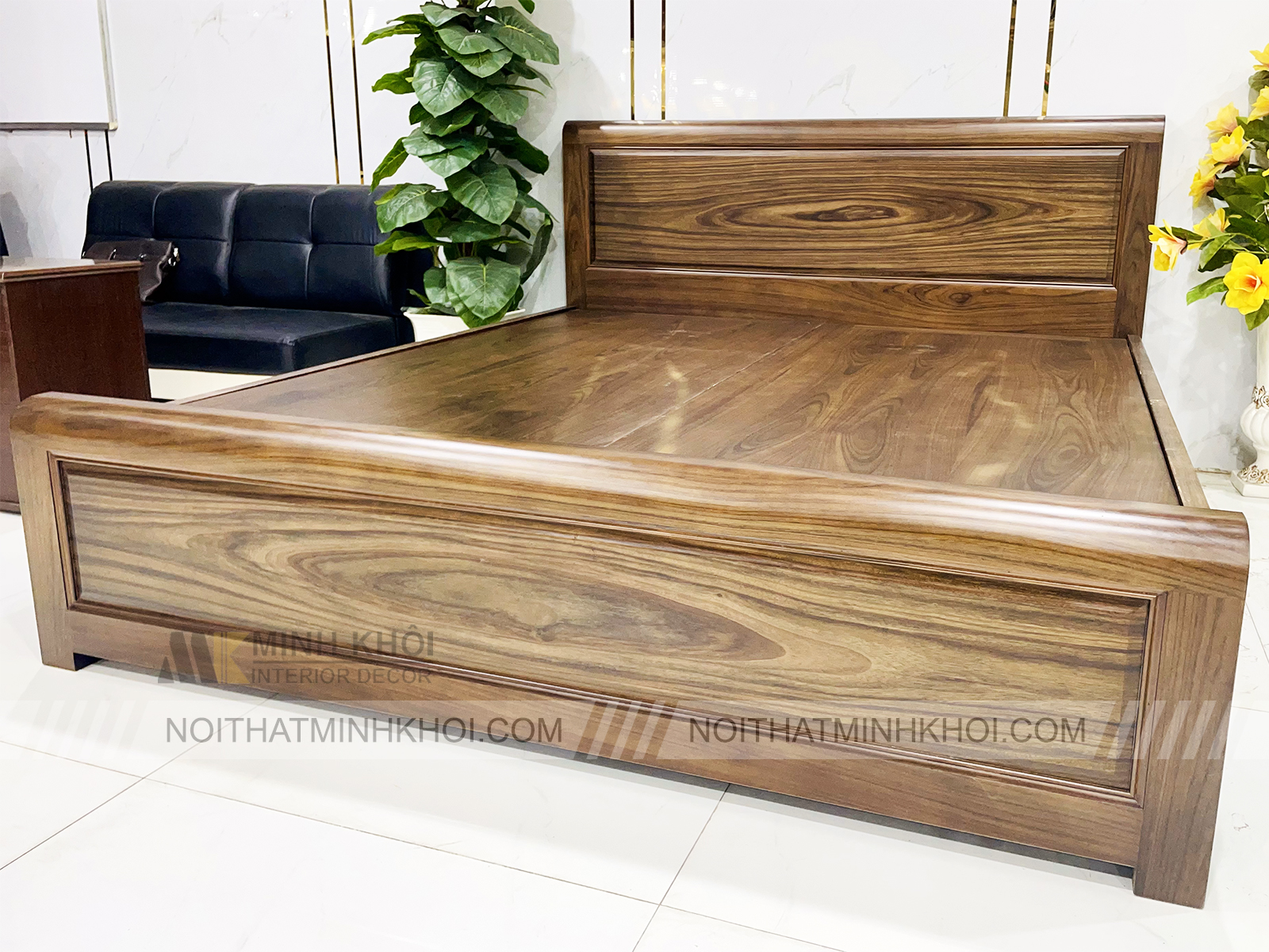 Giường Ngủ Gỗ Sồi Óc Chó Long Khung - GN1059