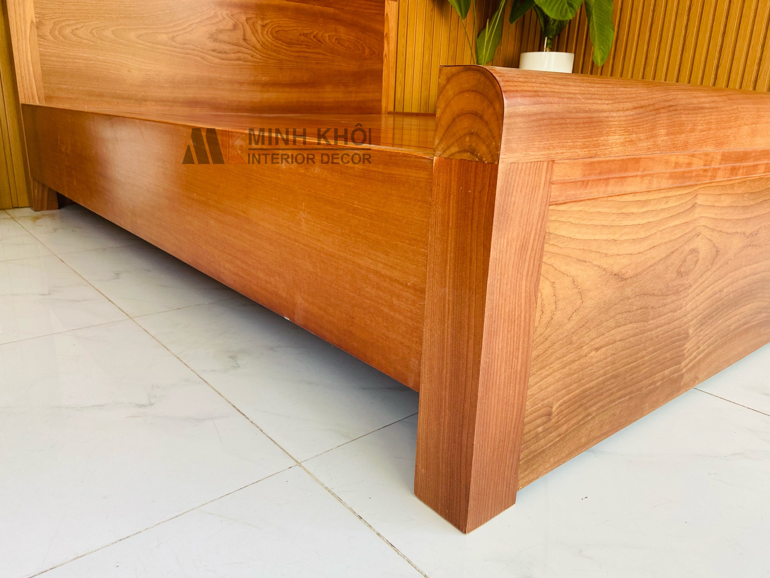 Giường Ngủ Gỗ Xoan Đào Dây Lan - GN1035