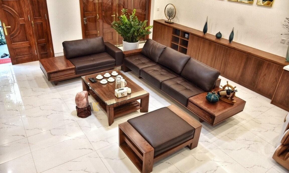 Kê bàn ghế sát tường để tối ưu không gian đi lại