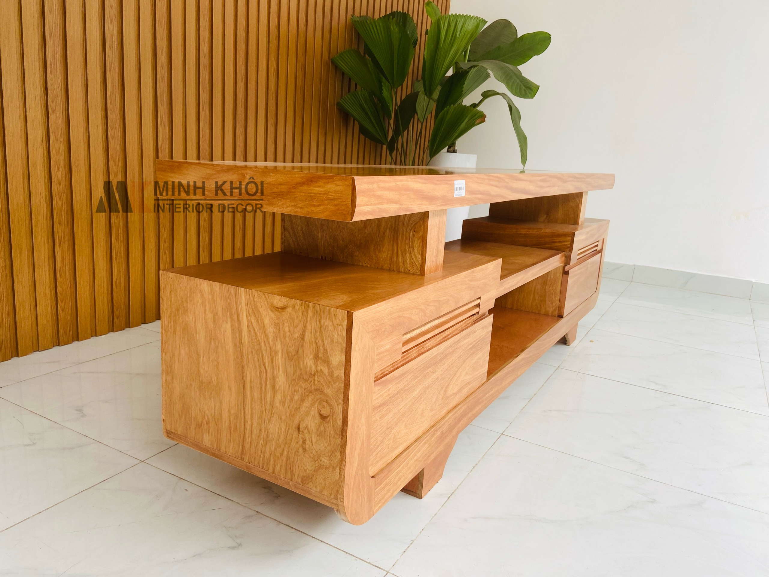 Kệ tivi Đinh Hương 2m - KTV921