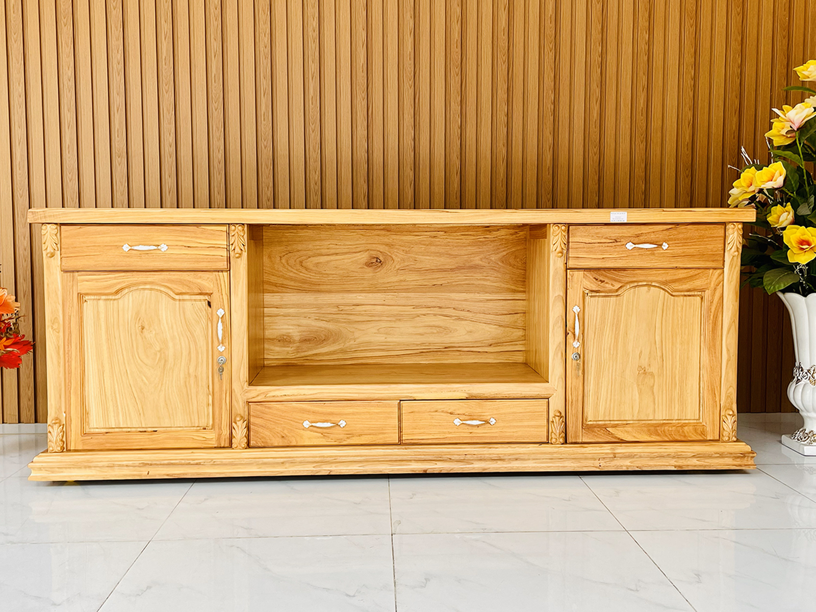 Kệ Tivi Gõ Đỏ Hiện Đại Mặt Liền Cao Cấp - KTV933