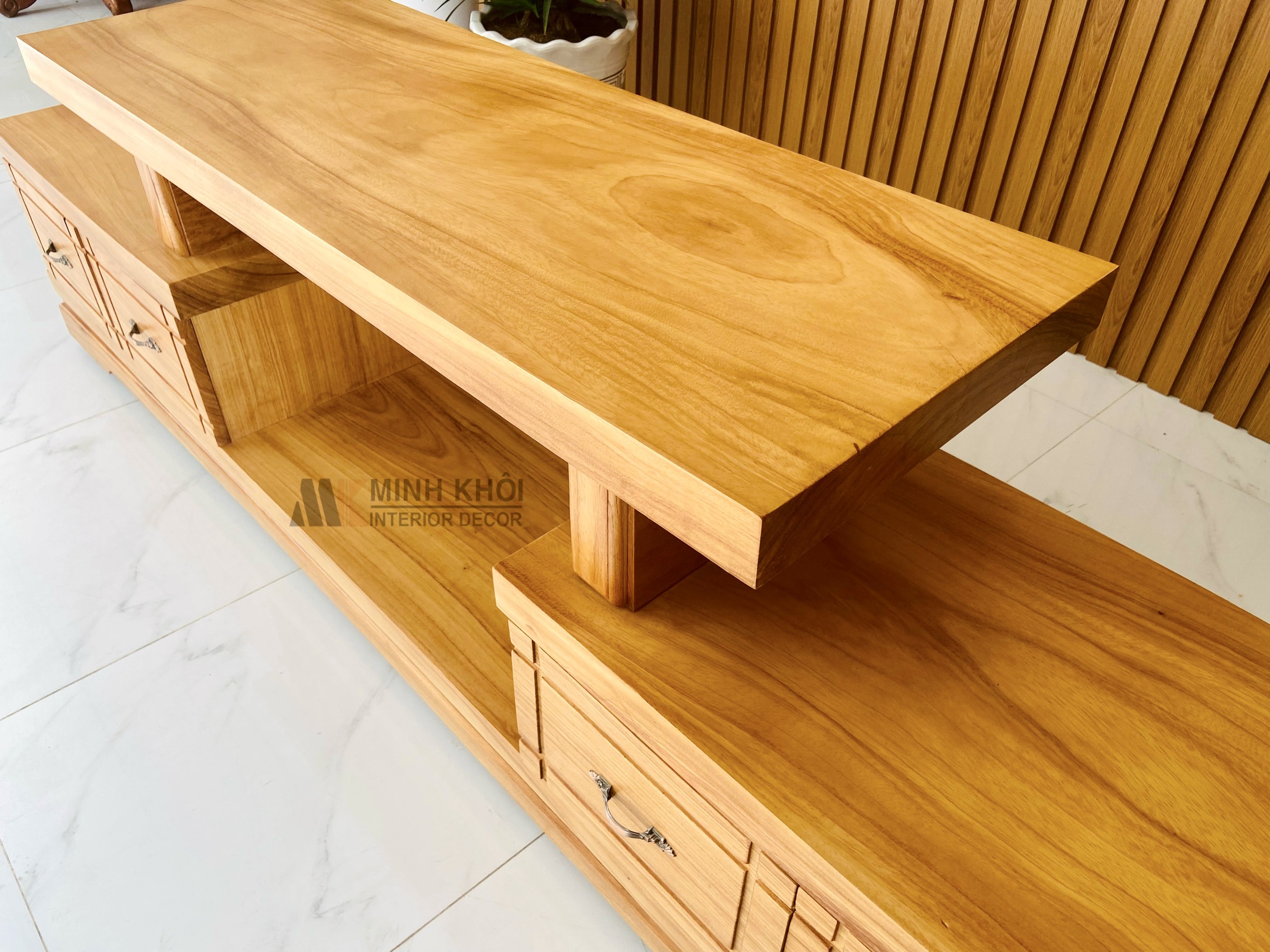 Kệ tivi gỗ gõ đỏ cao cấp - KTV925