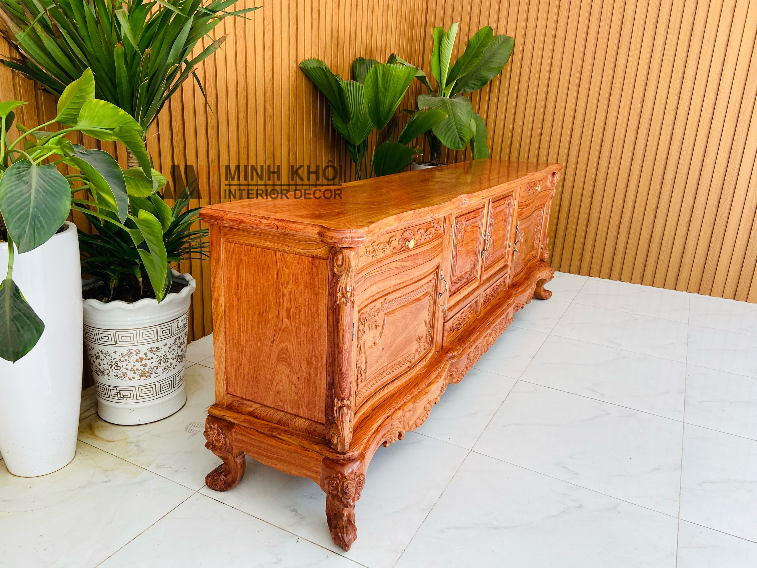 Kệ tivi Hương đá mặt cong - KTV926