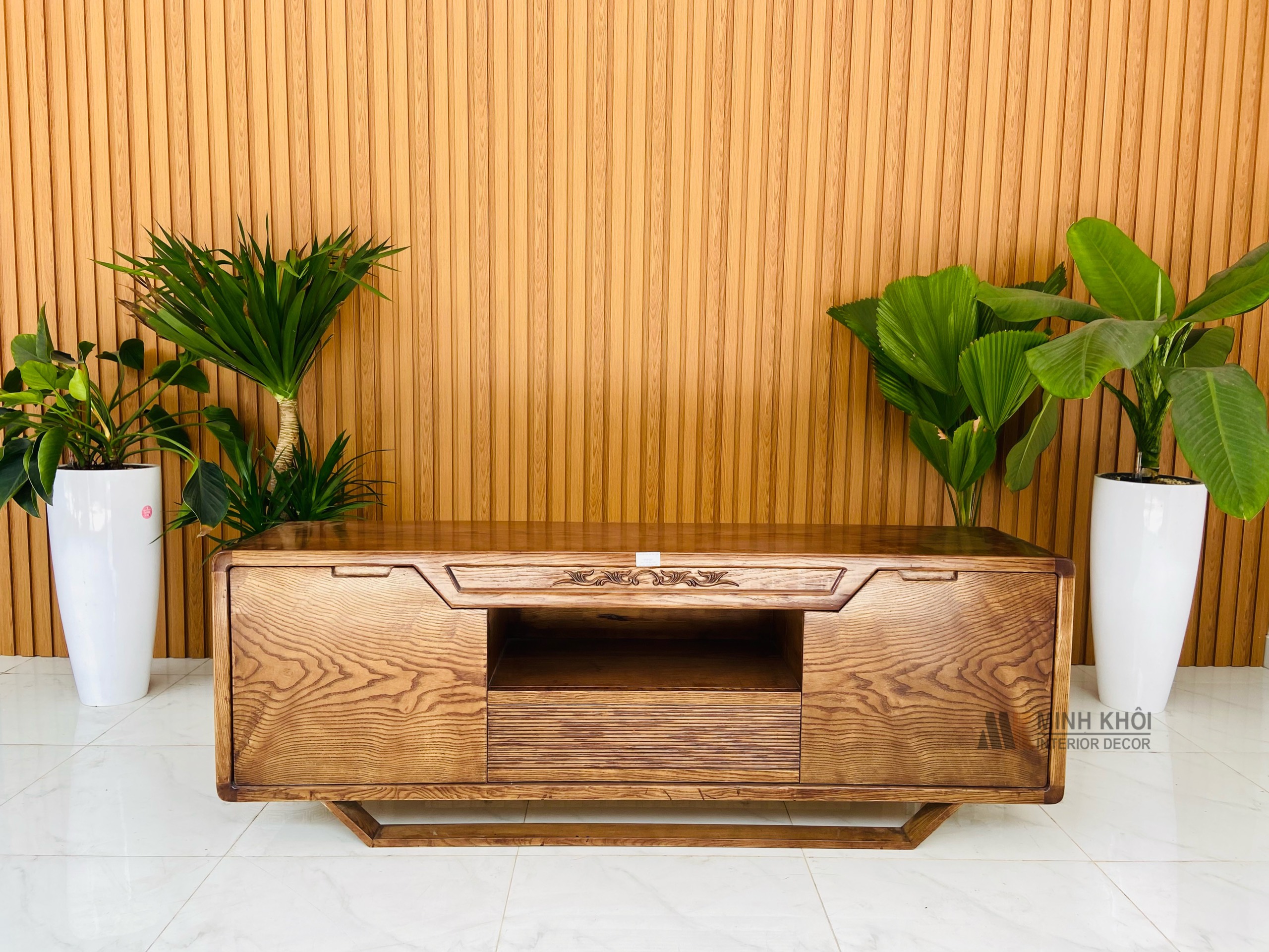 Kệ tivi gỗ sồi màu óc chó đẹp - KTV924