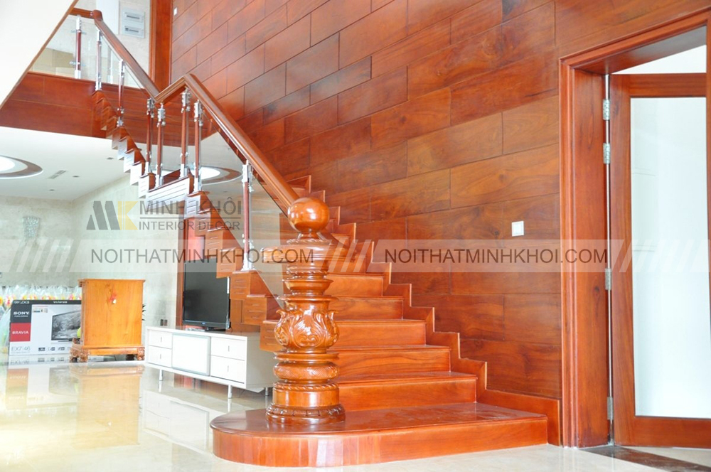 Mẫu cầu thang gỗ tự nhiên đẹp