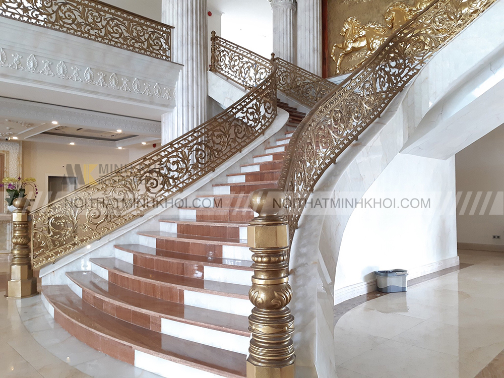 Mẫu cầu thang phong cách cổ điển đẹp