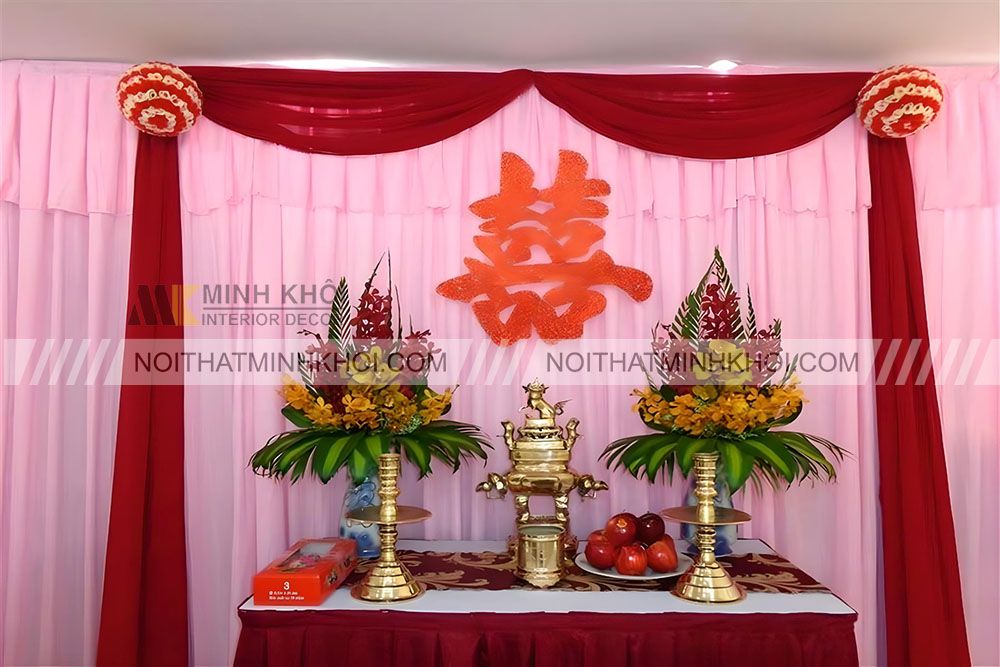 Mẫu trang trí bàn thờ gia tiên ngày cưới miền Trung