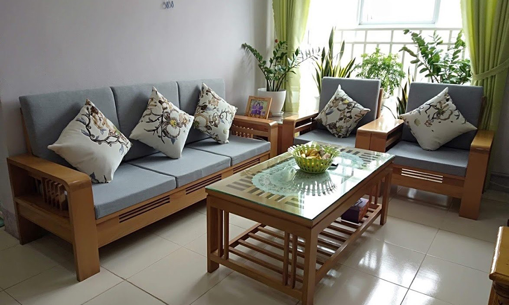 Với kiểu dáng sang trọng và chất liệu cao cấp, chiếc nệm lót ghế Sofa gỗ sẽ giúp bạn tạo nên không gian sống đẳng cấp.
