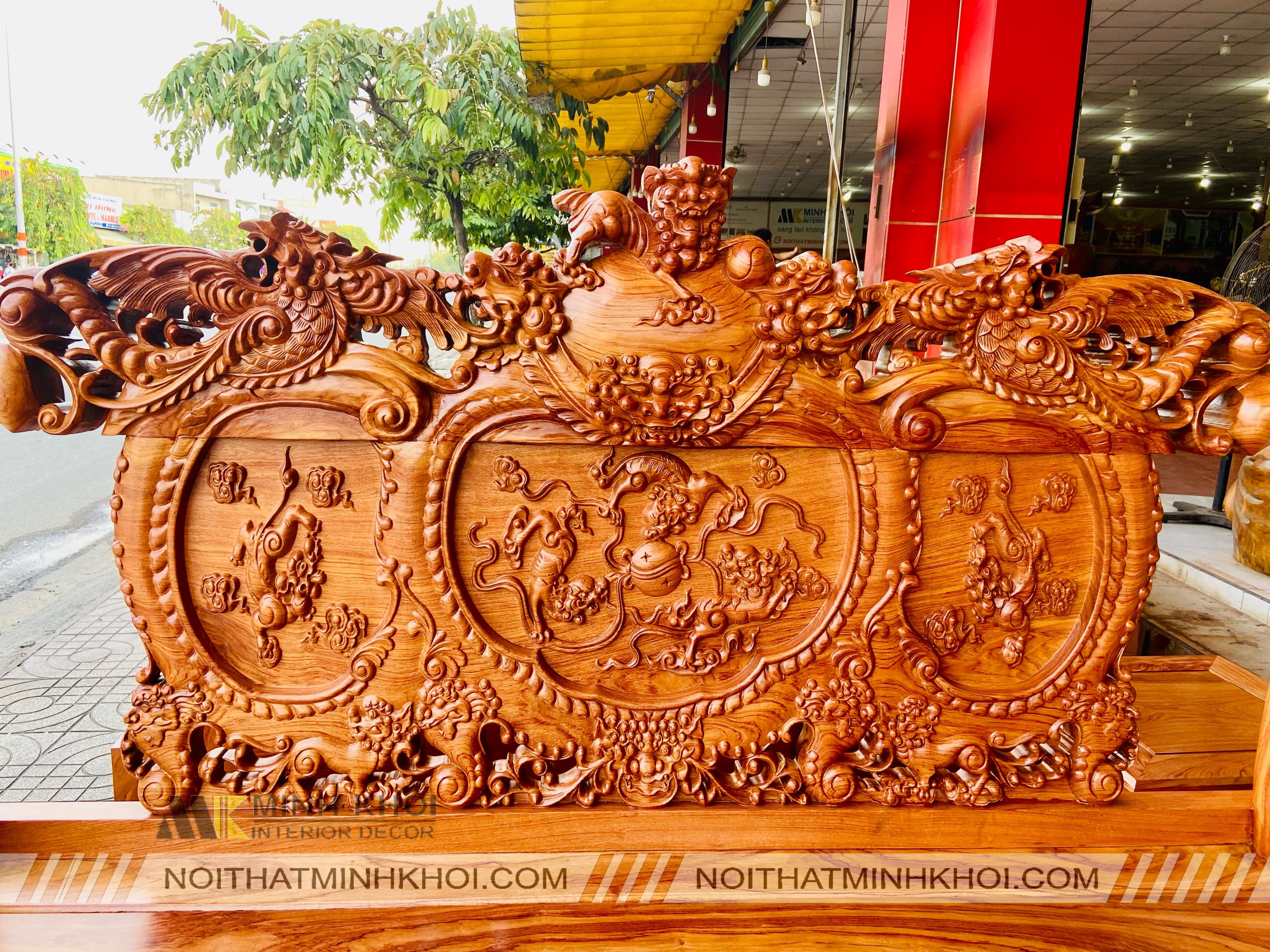 Salon Gỗ Hương Đá Nghê Phượng Tay 14 - SL956