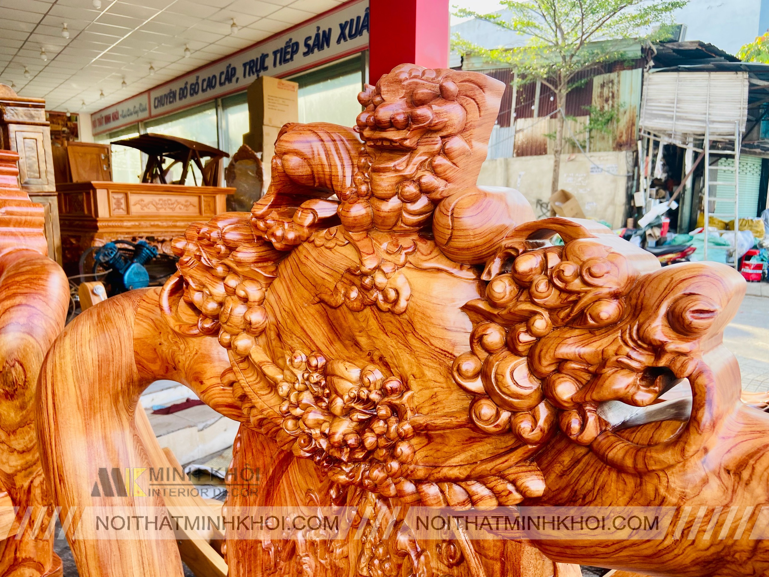 Salon Gỗ Hương Đá Nghê Phượng Tay 14 - SL956