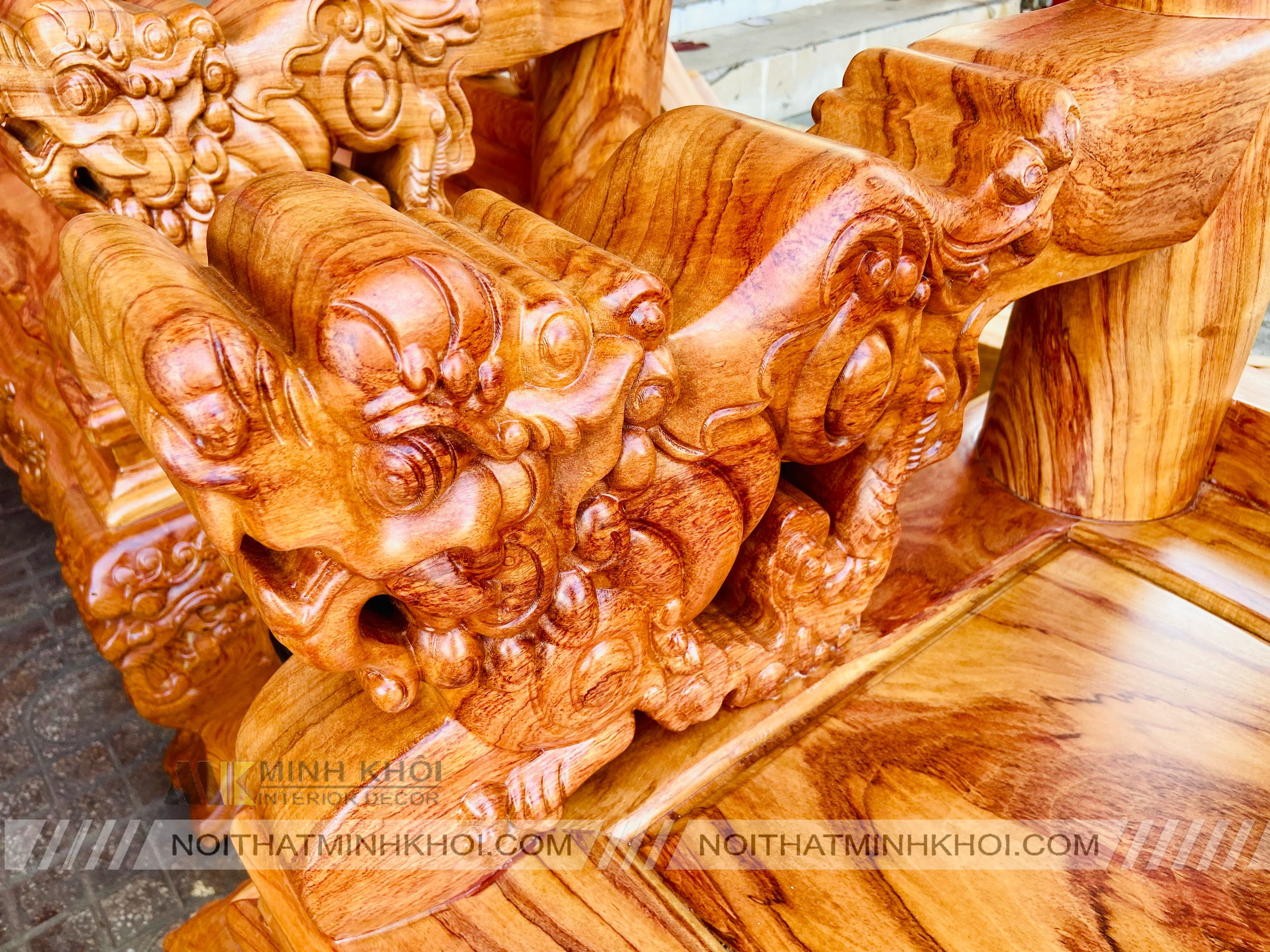 Salon Gỗ Hương Đá Nghê Phượng Tay 14 - SL956