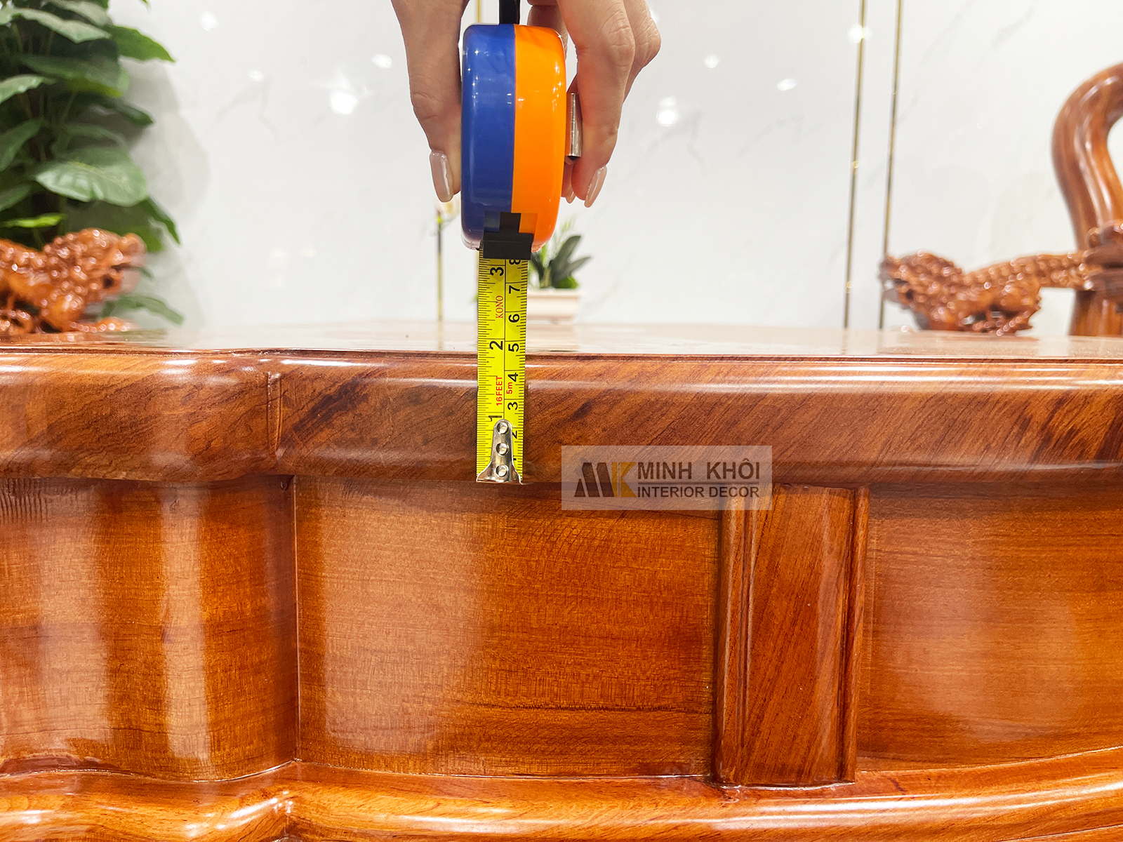 salon-go-huong-da-tay-14-cham-nghe-phung-mat-lien-SL888