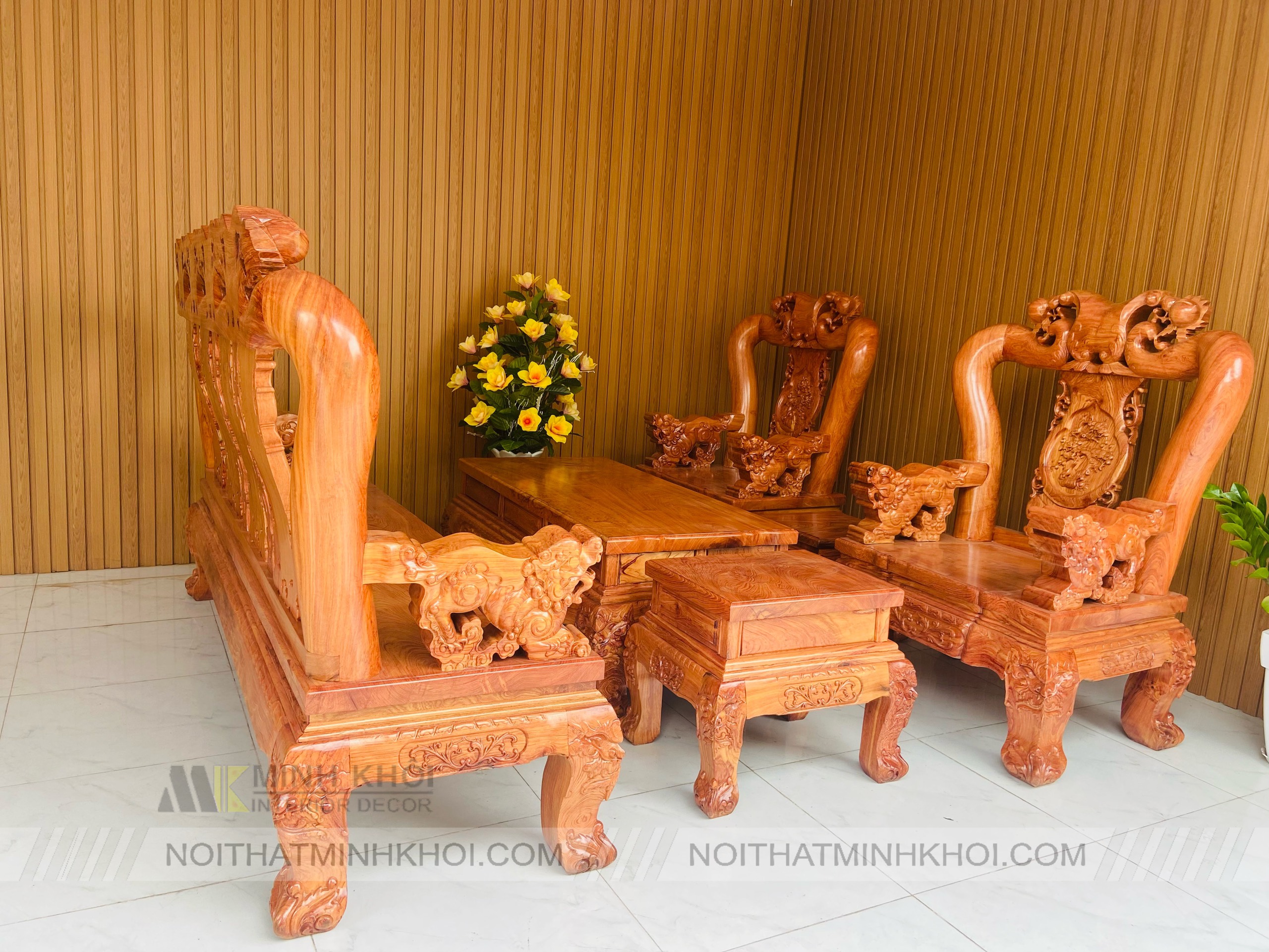 Salon Gỗ Hương Tay 14 Chạm Đào - SL185