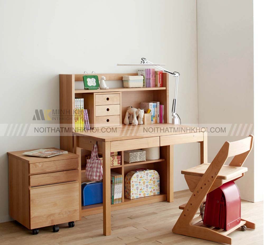 Tầm quan trọng của chiếc bàn học sinh