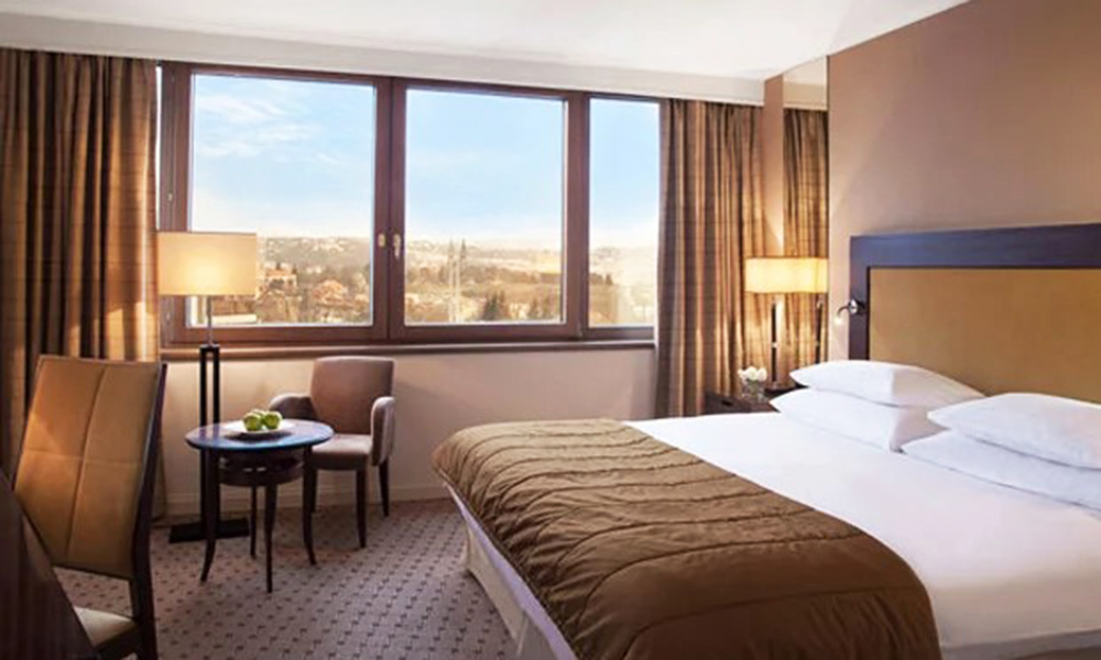 Tấm trang trí giường khách sạn