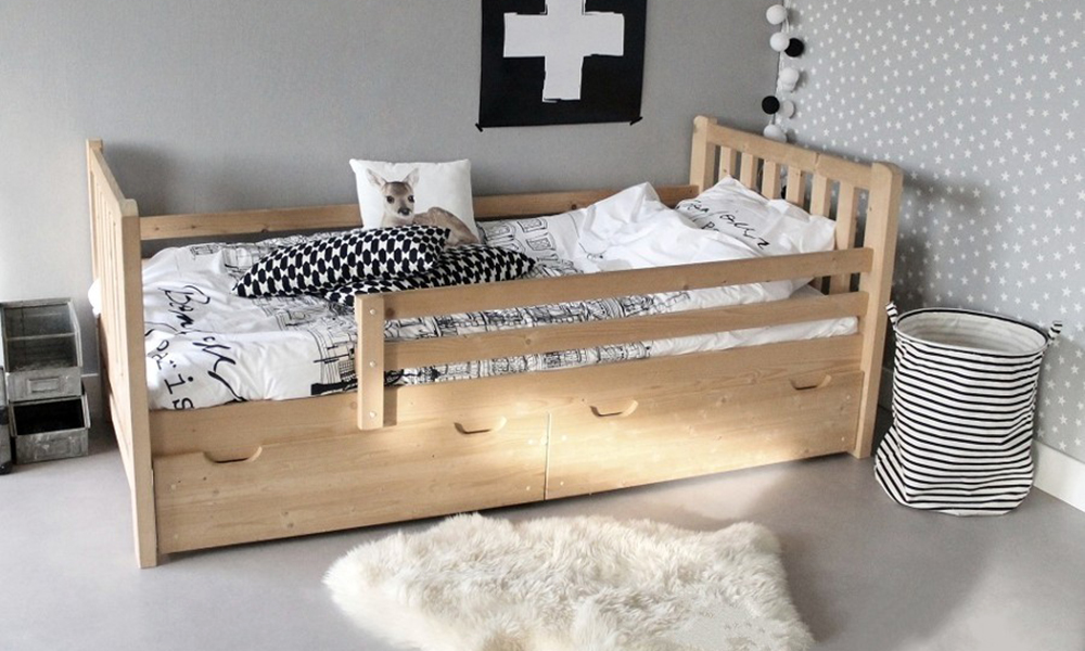 Những lưu ý quan trọng khi chọn thanh chắn giường cho bé?