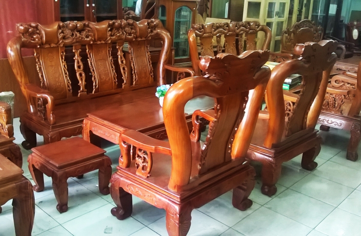 Bàn ghế phòng khách gõ đỏ tay 12 6 món