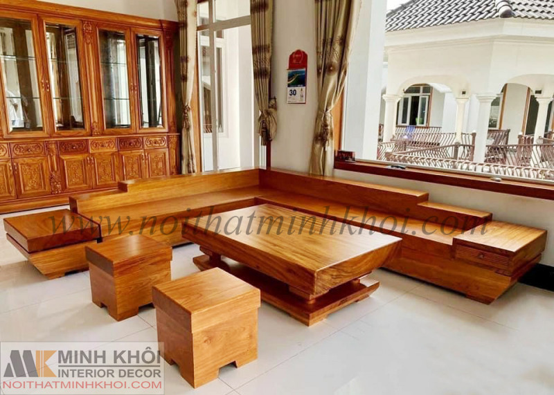 Mẫu bàn ghế gỗ gõ đỏ nguyên khối sang trọng