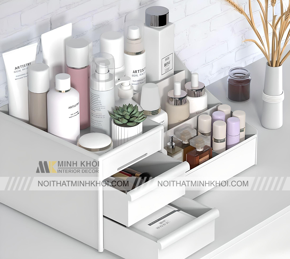 Trang trí bằng khay đựng đồ trang điểm