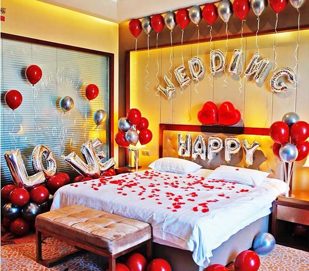 Trang trí phòng cưới đơn giản với bóng bay