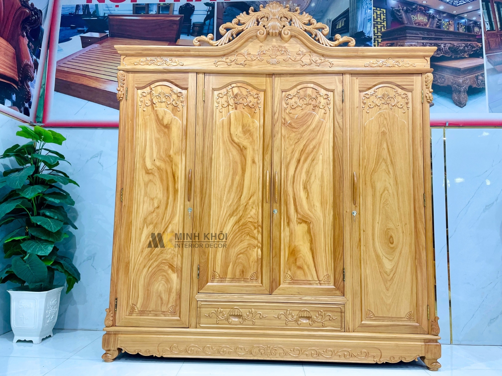 So sánh gỗ gõ đỏ và gỗ hương đá có ưu nhược điểm là gì?