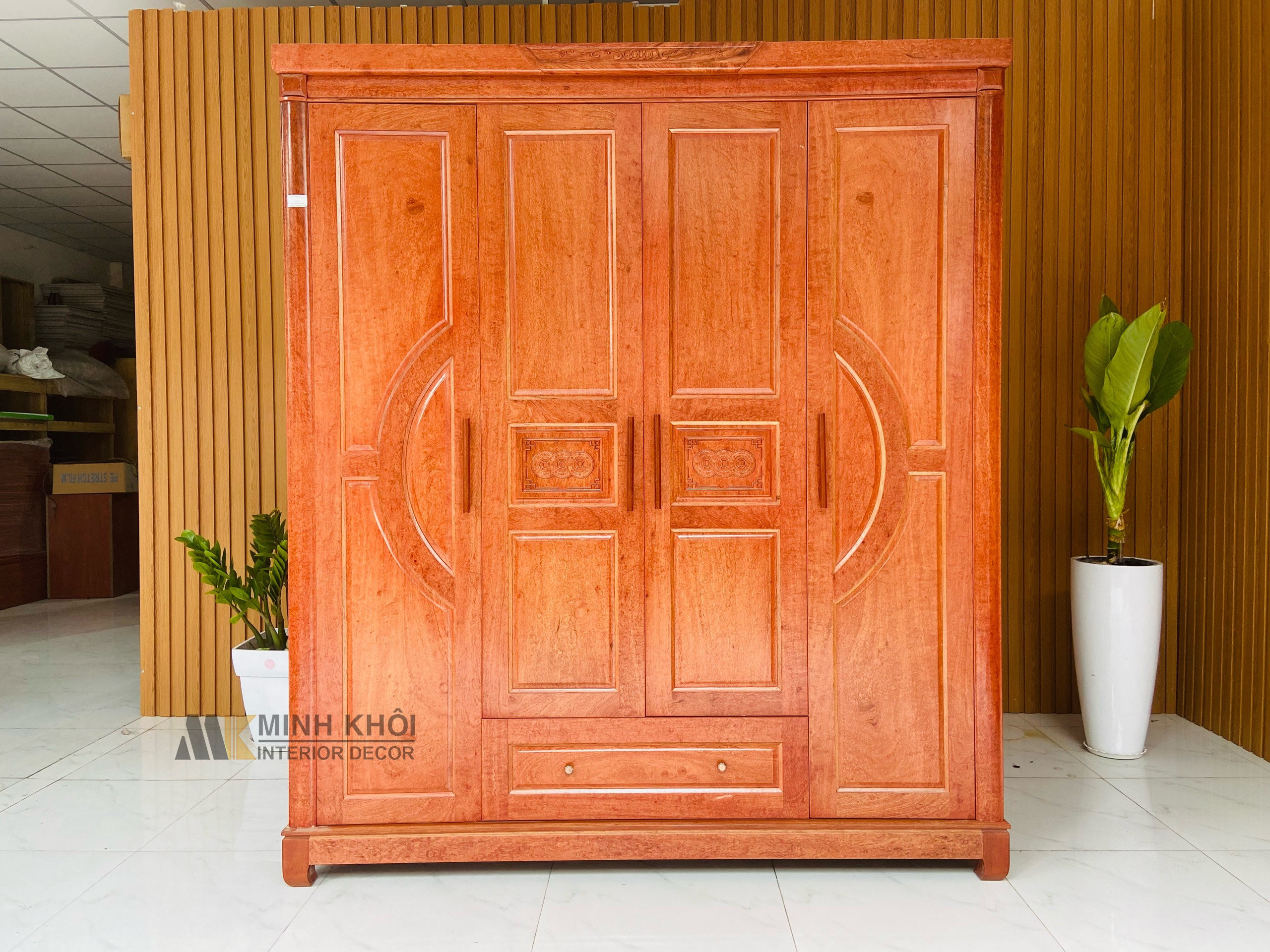 Tủ Áo Hương Đá 4 Cánh - TA225