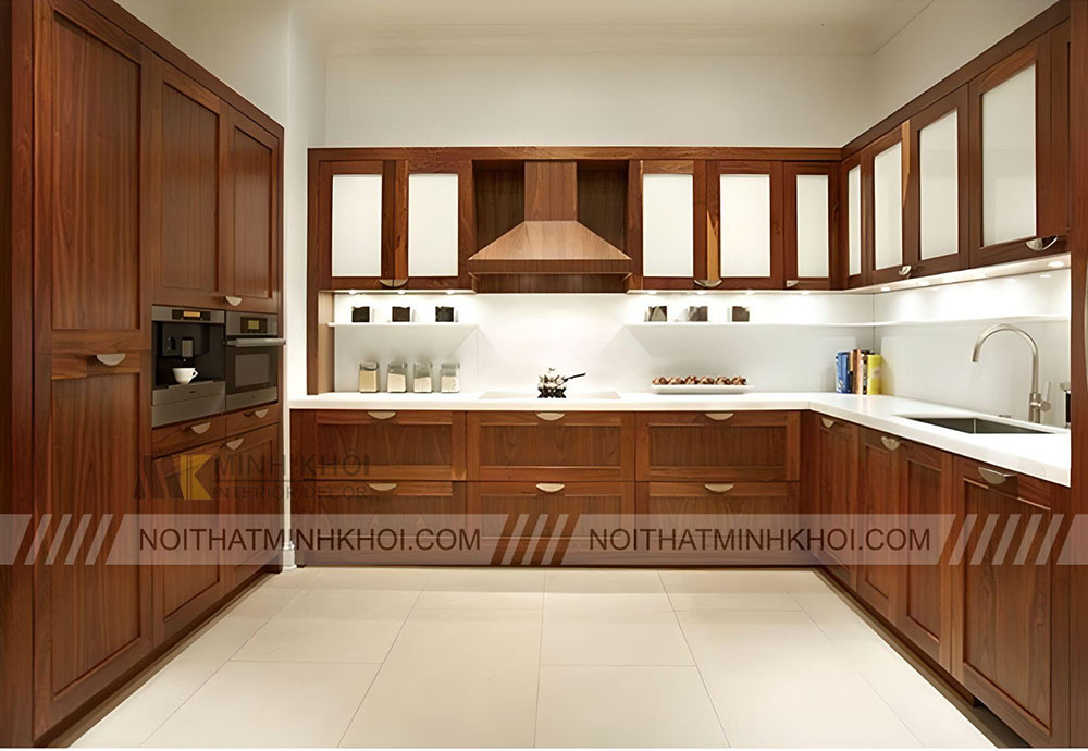 Tủ bếp chữ U tích hợp hệ thống đèn LED