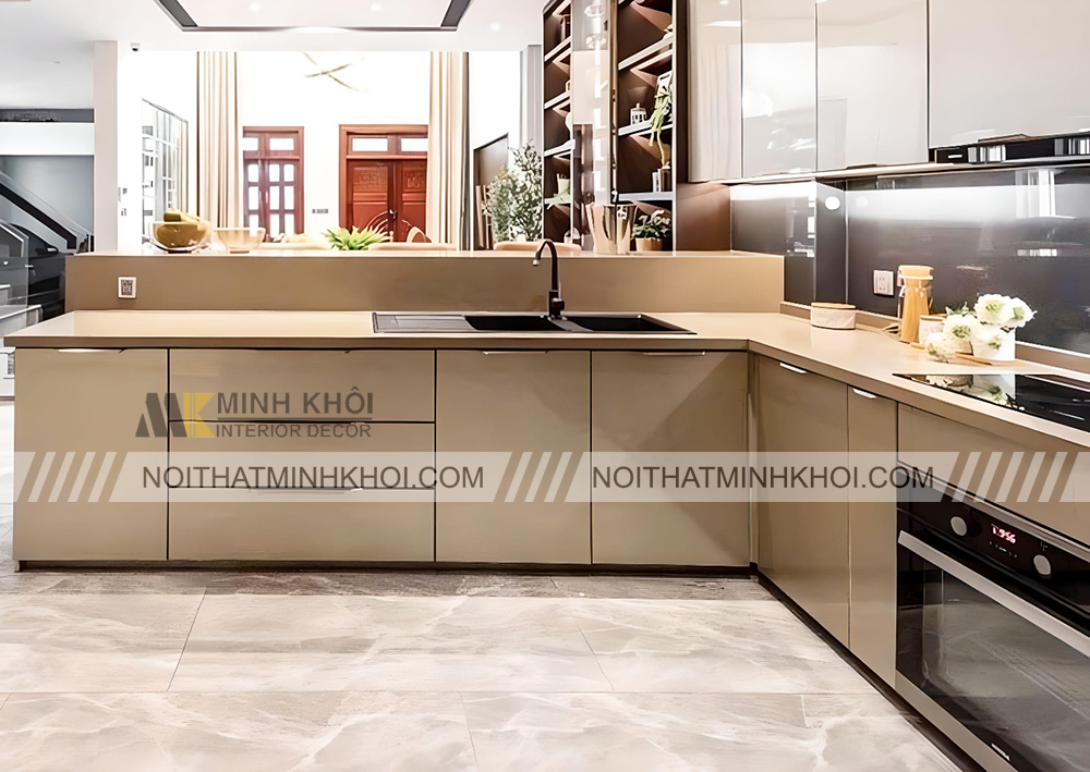 Tủ bếp inox cánh kính sang trọng