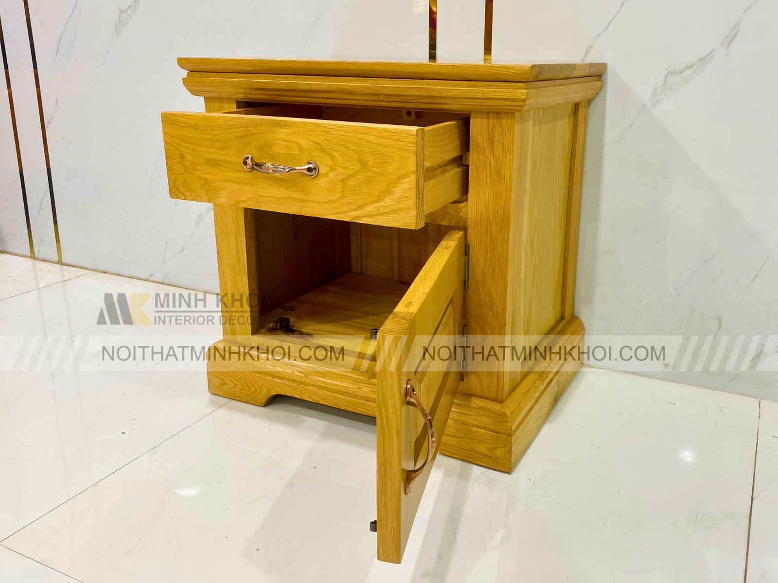 Tủ Đầu Giường Gỗ Sồi Nhập Khẩu - TDG228