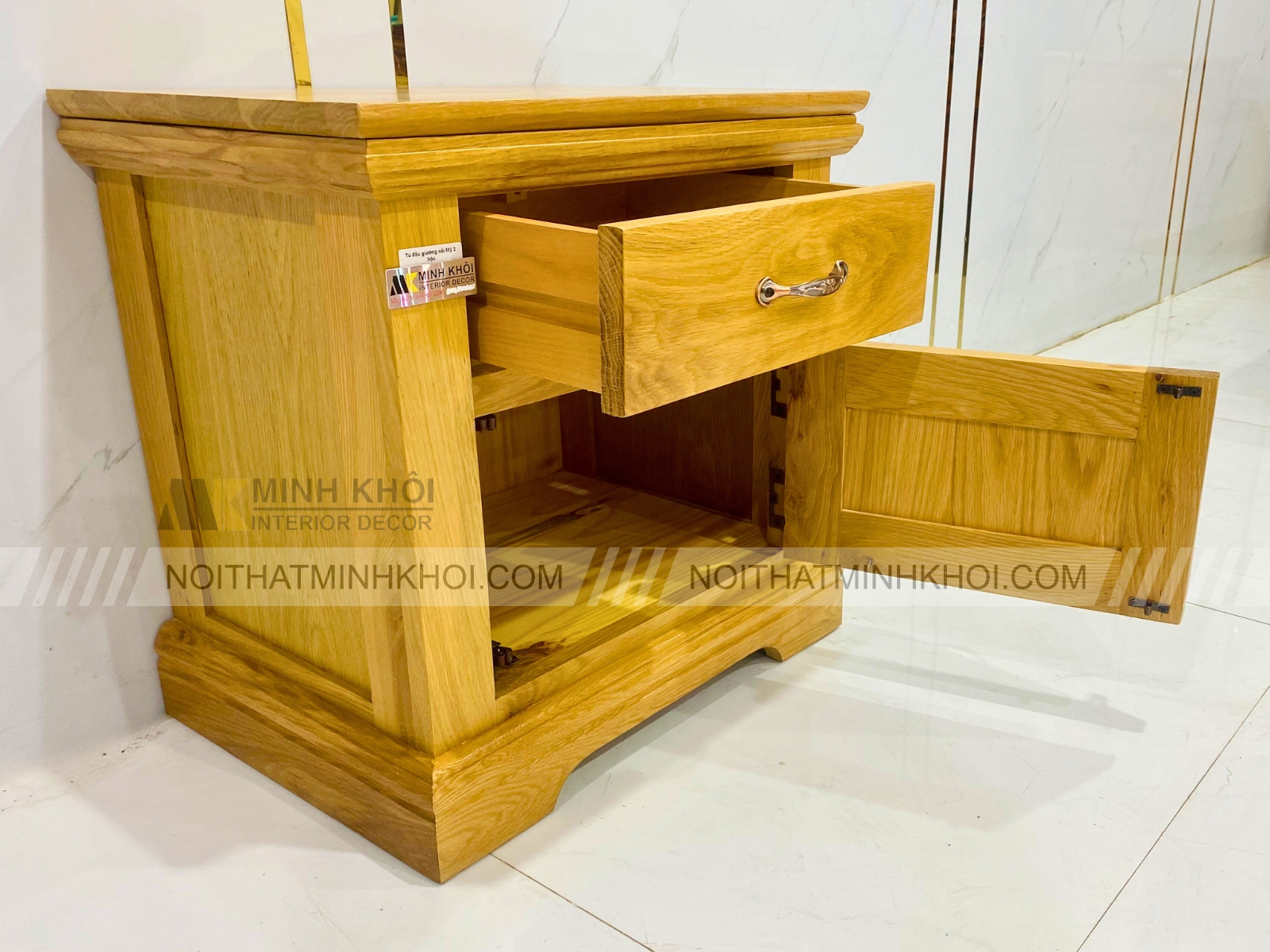 Tủ Đầu Giường Gỗ Sồi Nhập Khẩu - TDG228