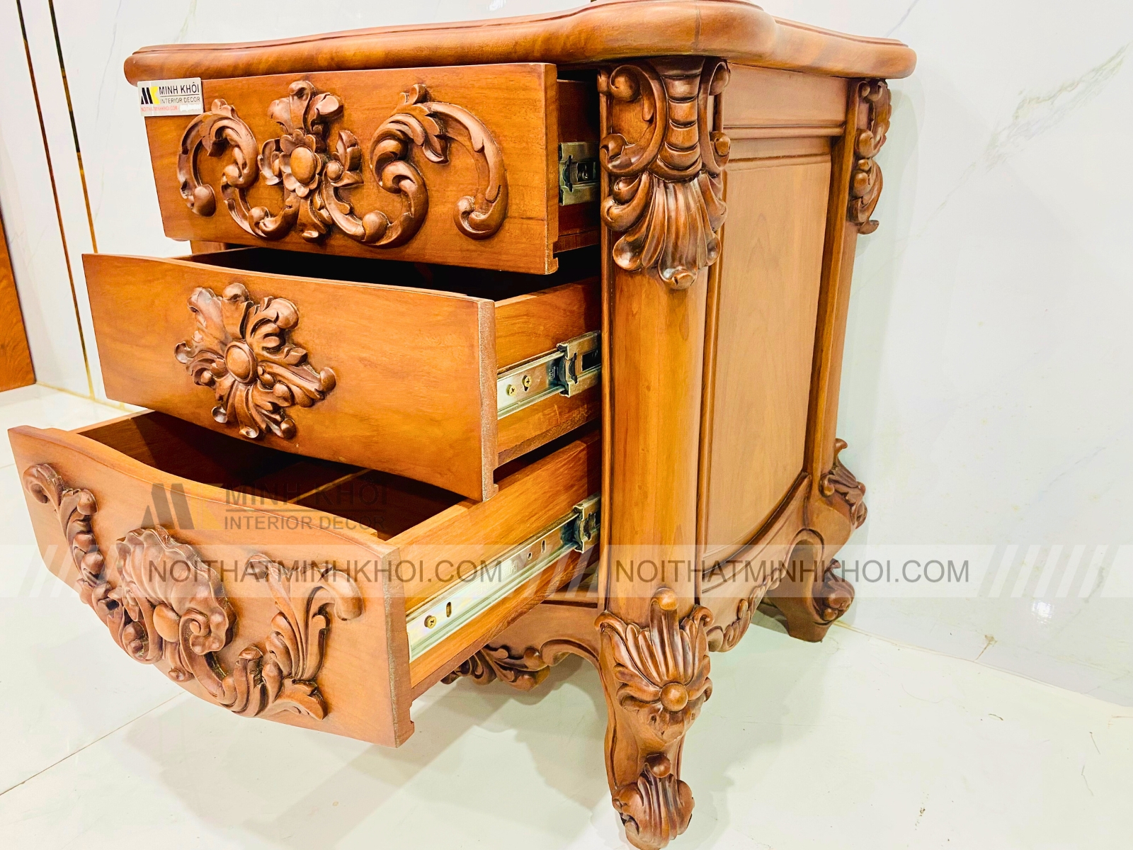 Tủ Đầu Giường Tân Cổ Điển Gõ Đỏ Cao Cấp - TDG232